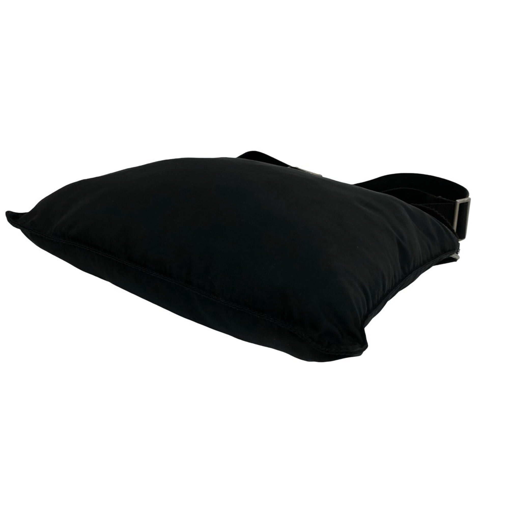 Prada Black Nylon Pochette Shoulder Bag (Pre-Owned)