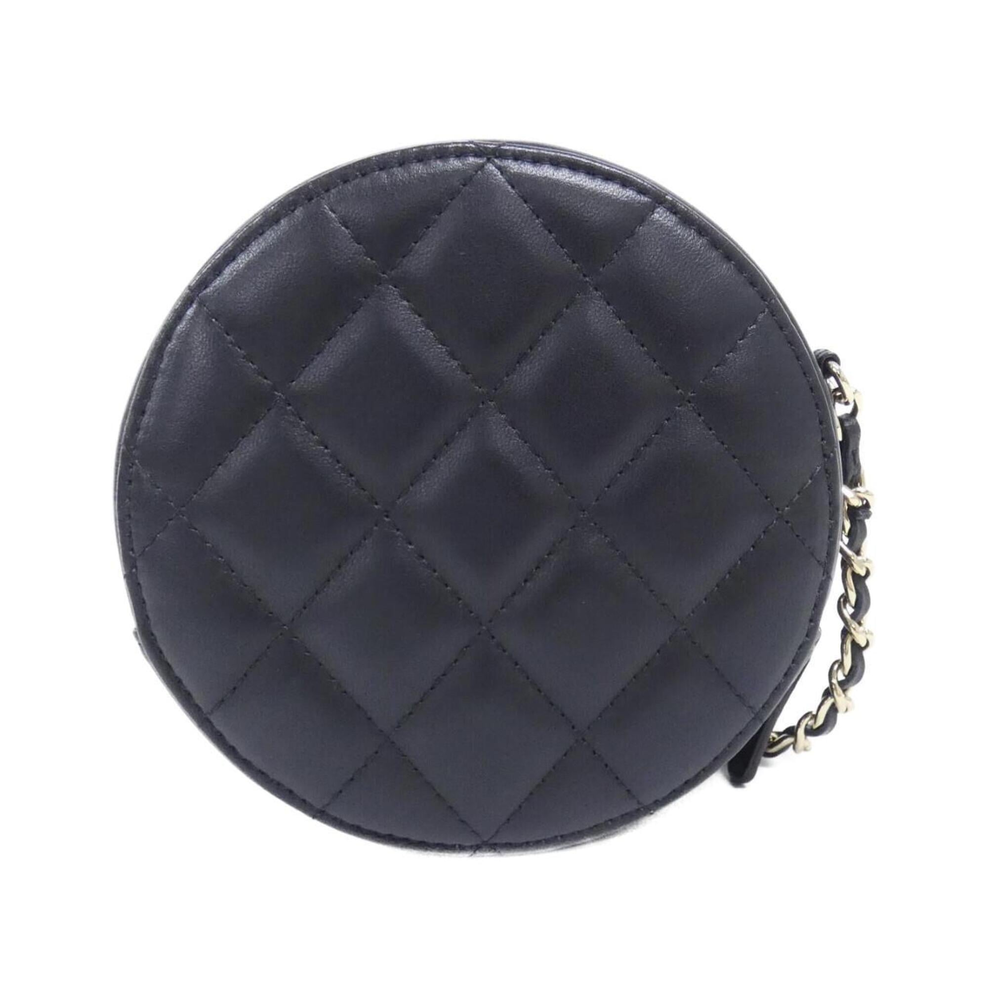 Chanel Black Leather Shoulder Bag (Pre-Owned)