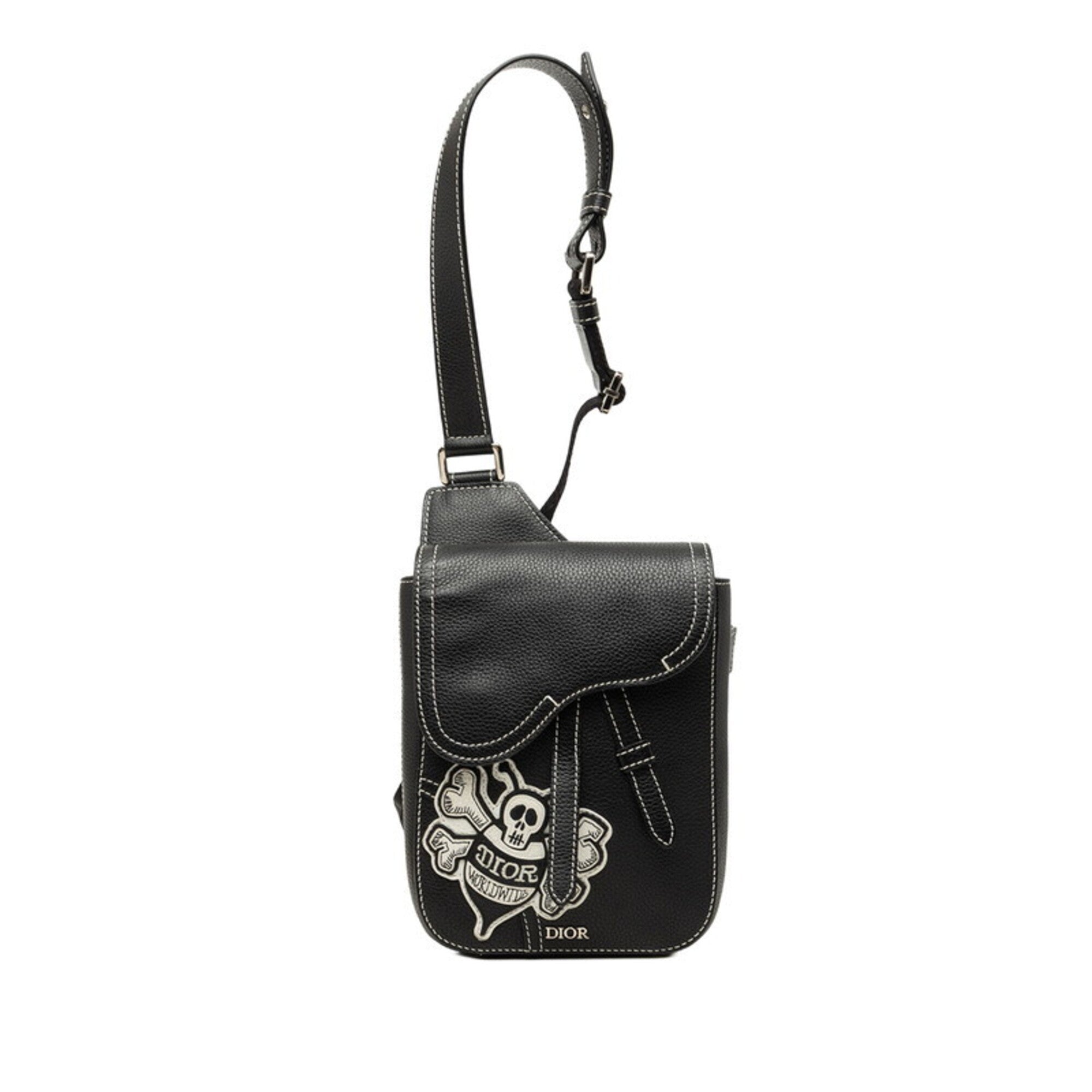 Christian Dior Black Leather Shoulder Bag (Pre-Owned)