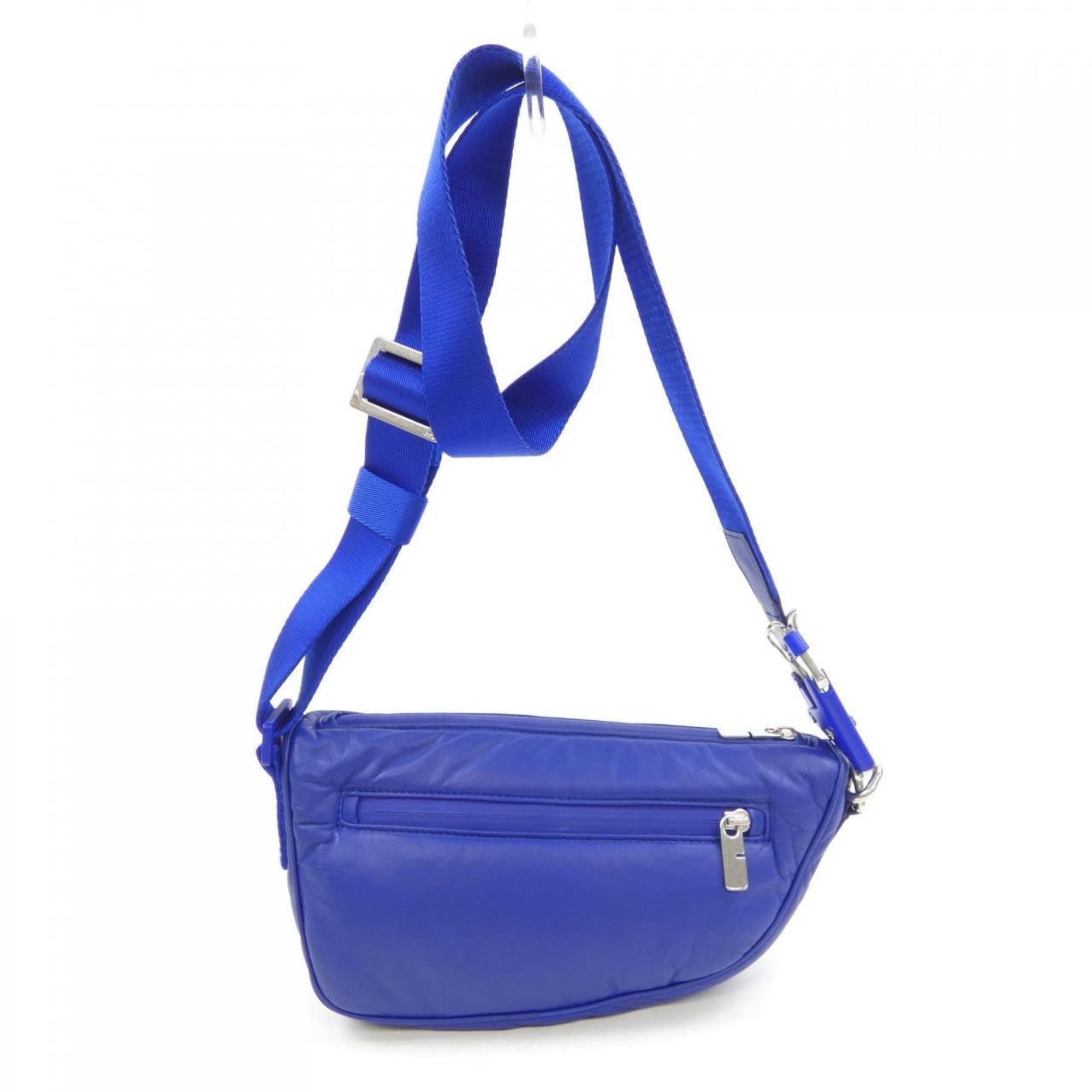 Burberry Blue Handbag (Pre-Owned)