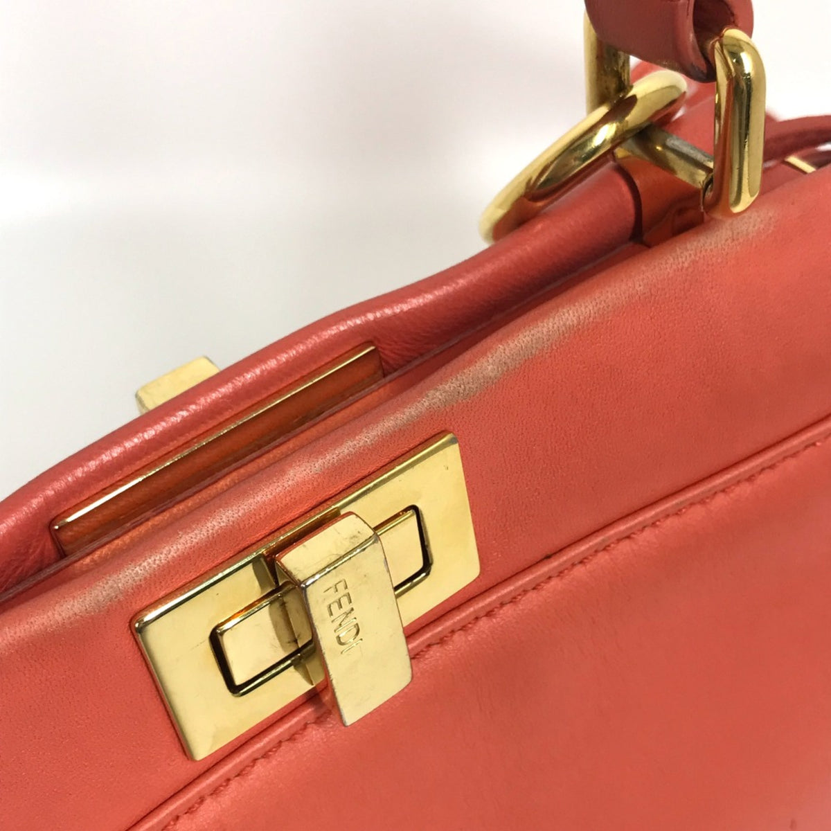 Fendi Pink Leather Handbag (Pre-Owned)
