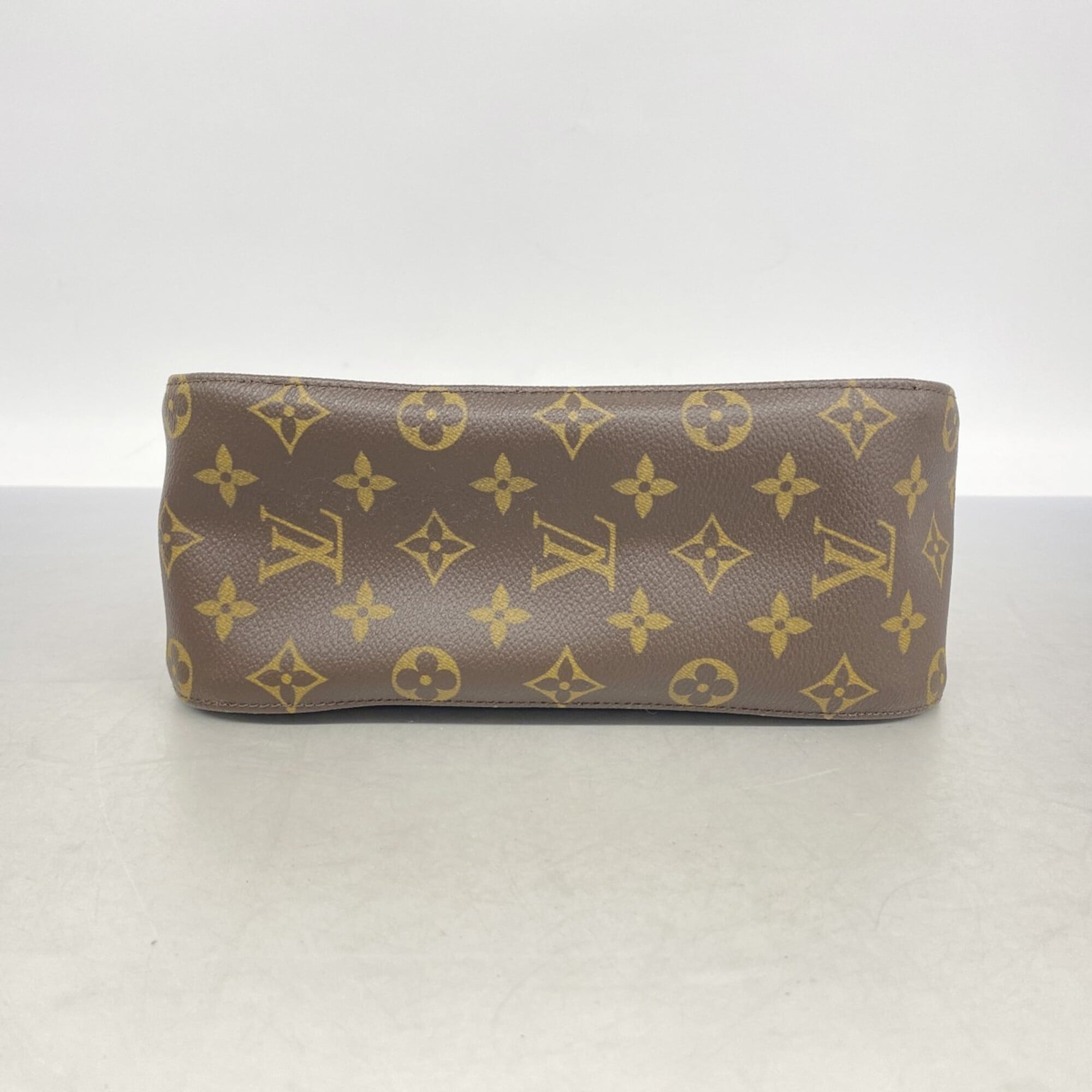 Louis Vuitton Brown Shoulder Bag (Pre-Owned)