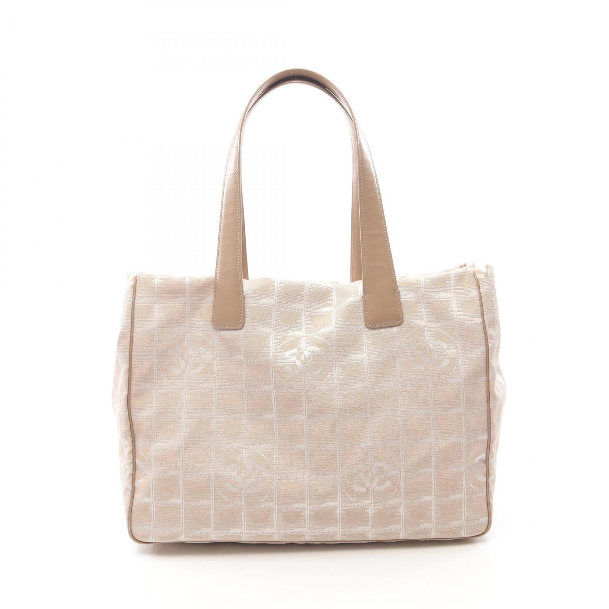 Chanel Pink New Travel Line Tote Bag (Pre-Owned)