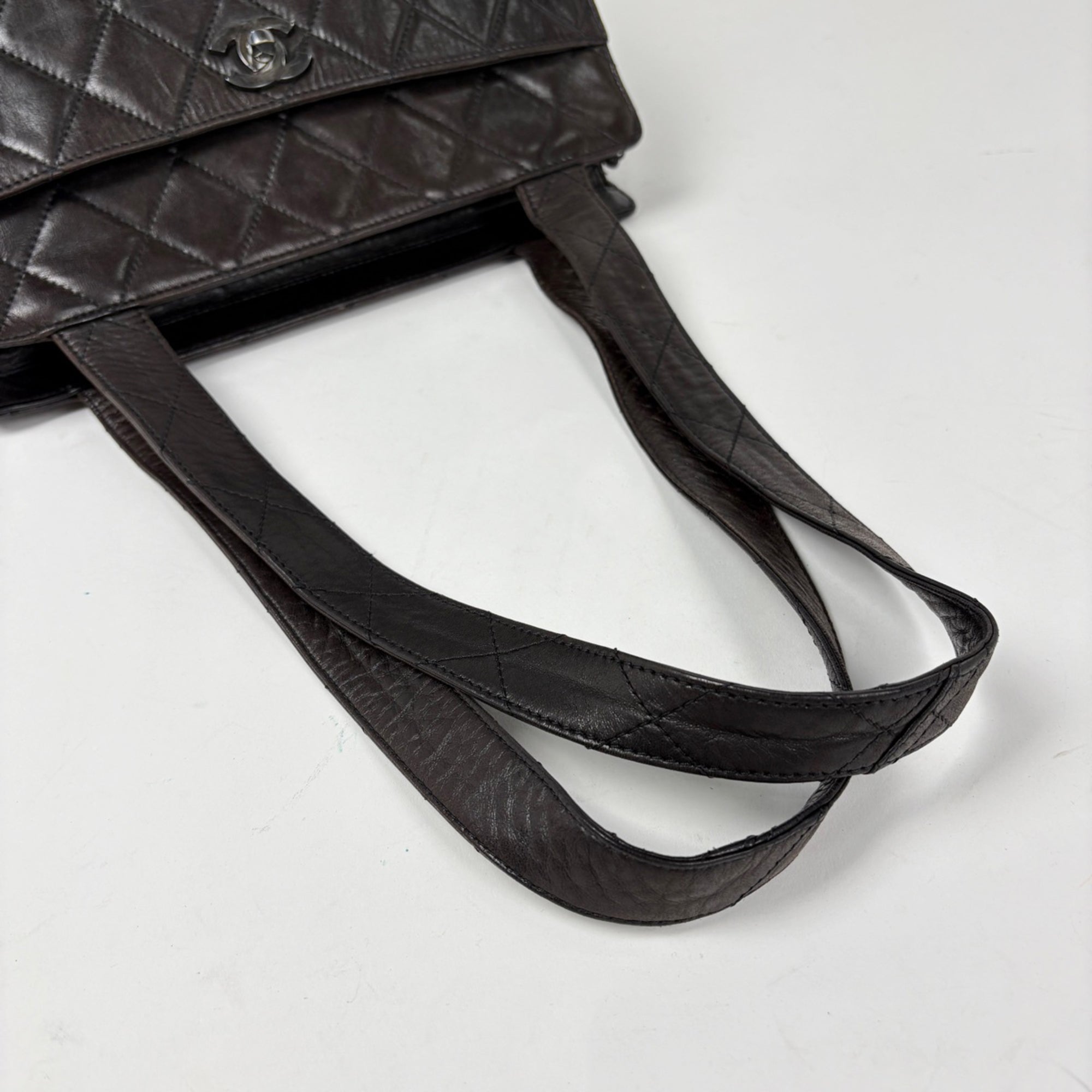 Chanel Matelasse Dark Brown Leather Shoulder Bag Tote Bag (Pre-Owned)