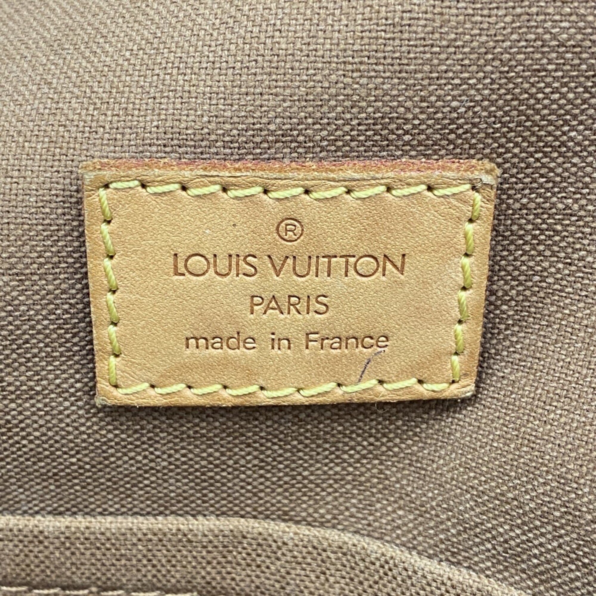 Louis Vuitton Brown Shoulder Bag (Pre-Owned)