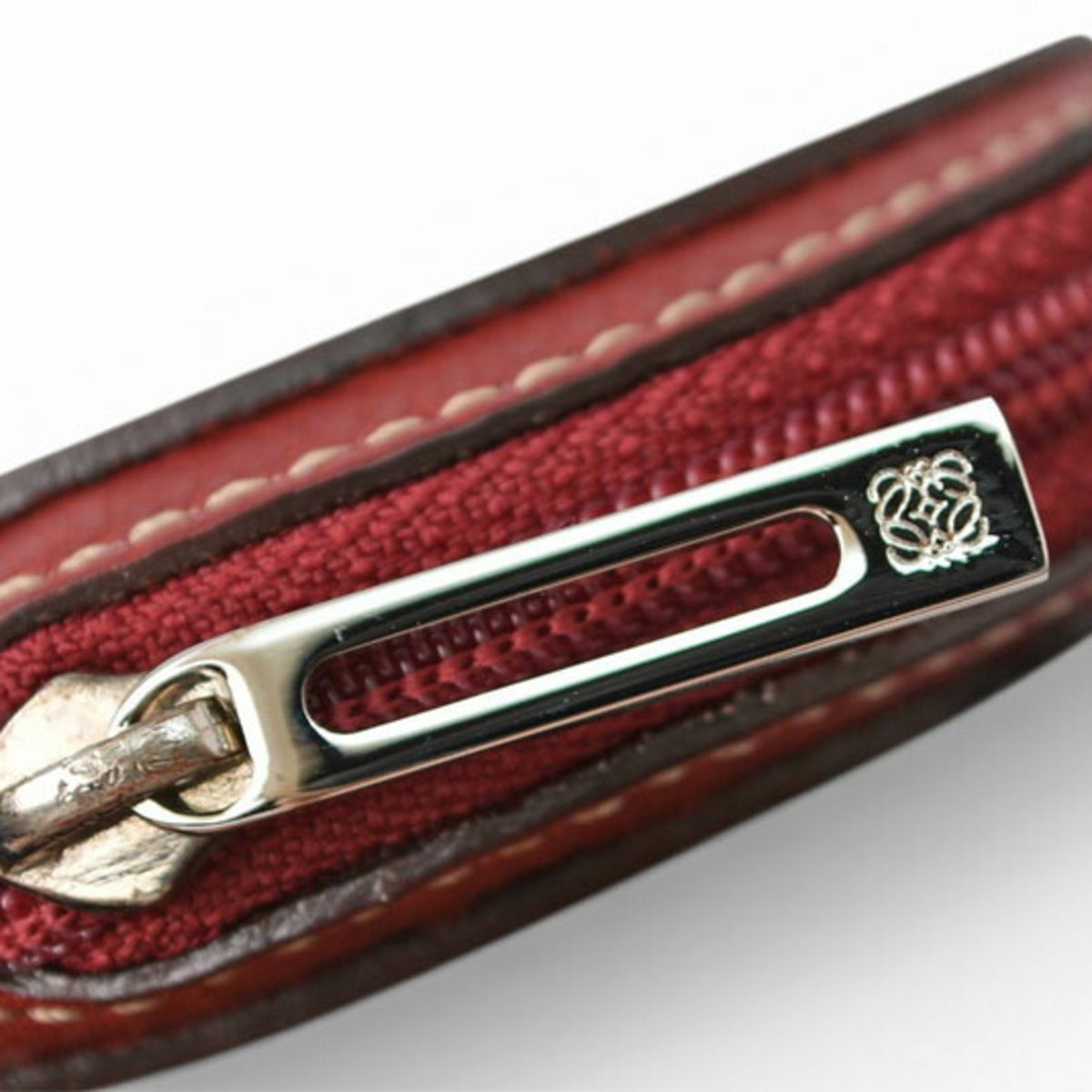 Loewe Bordeaux Leather Coin Purse/Coin Case (Pre-Owned)