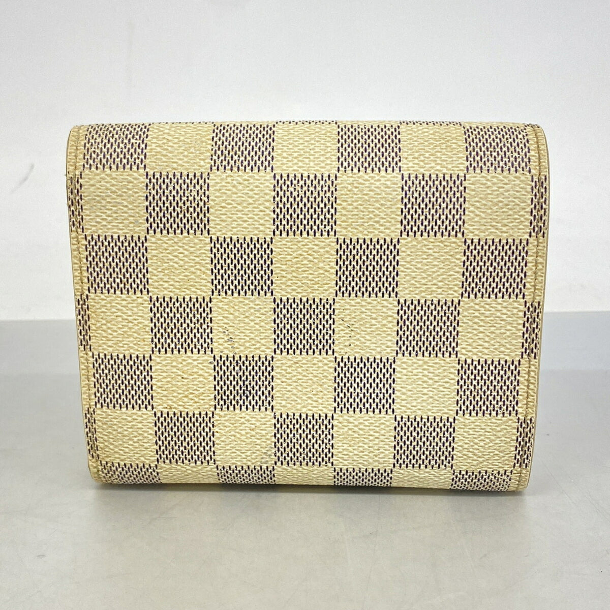 Louis Vuitton White Wallet (Tri-Fold) (Pre-Owned)