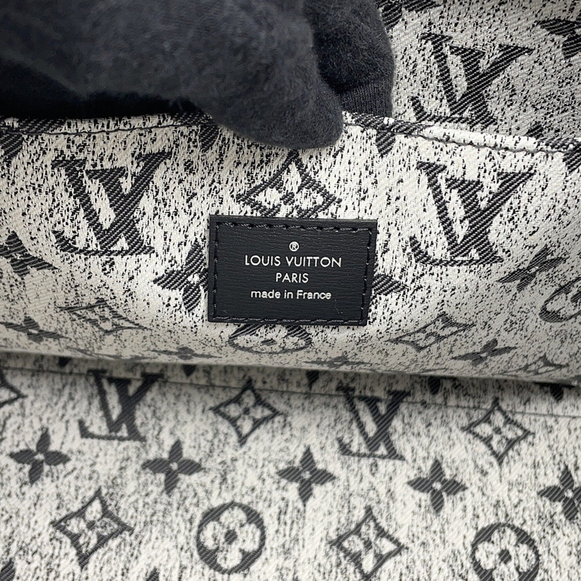 Louis Vuitton Monogram Gray Monogram Jacquard Denim Handbag Tote Bag (Pre-Owned)
