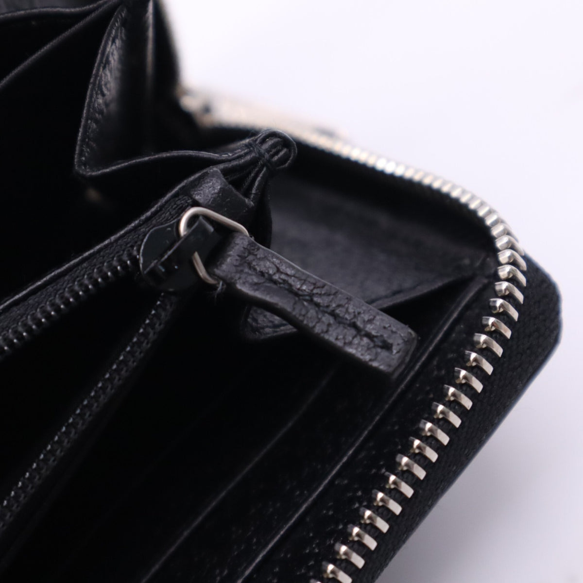 Gucci Gold Black Canvas Leather Long Wallet (Bi-Fold) (Pre-Owned)