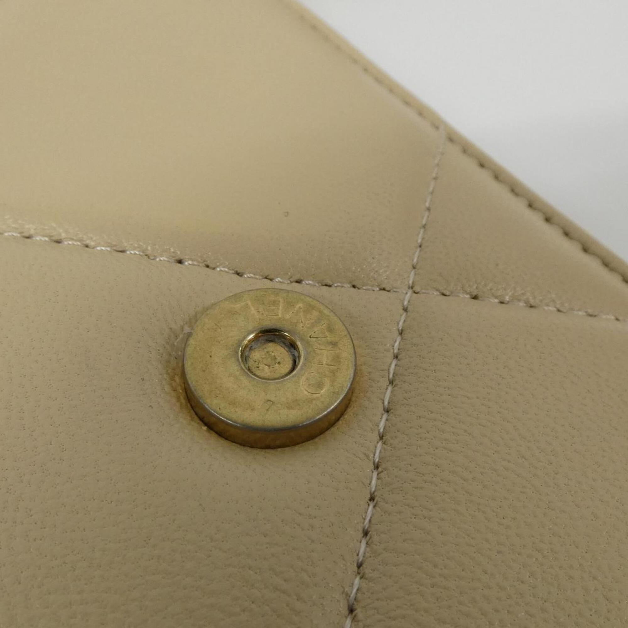Chanel Beige Leather Chain/Shoulder Wallet (Pre-Owned)