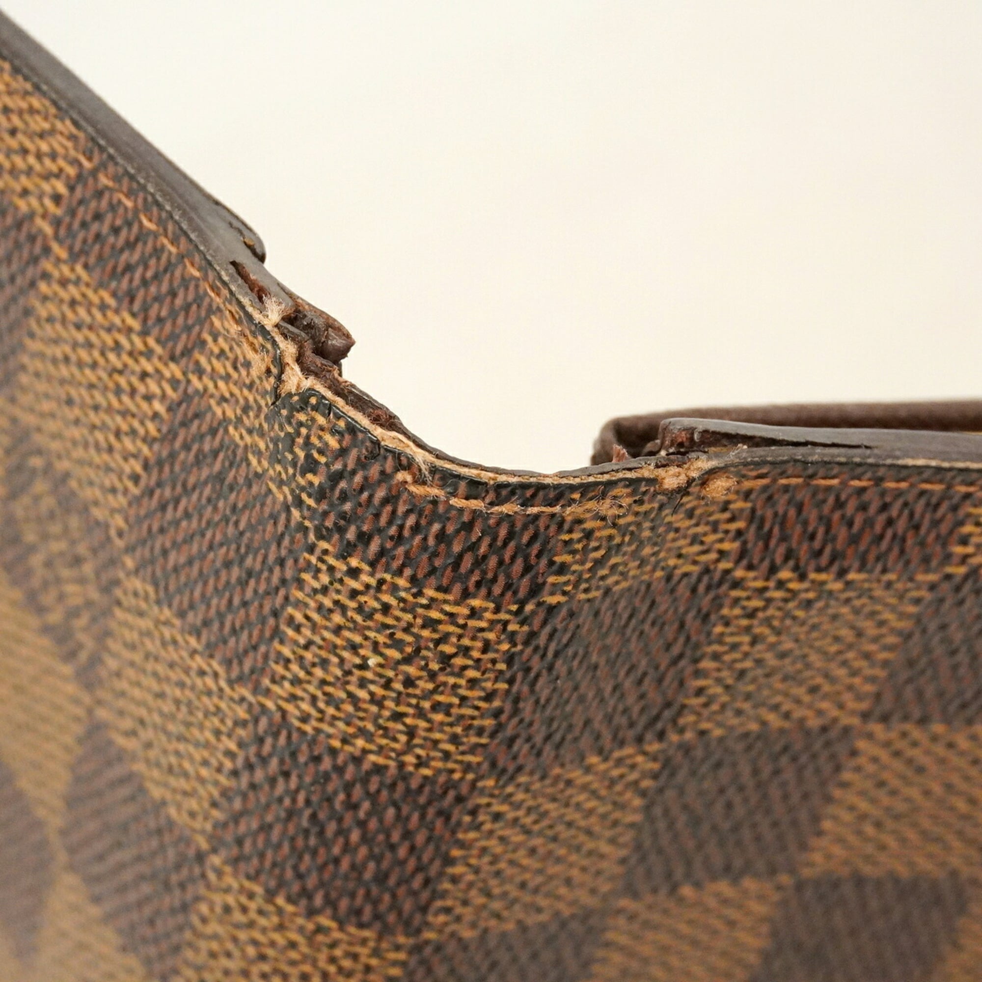 Louis Vuitton Ebene Wallet (Bi-Fold) (Pre-Owned)