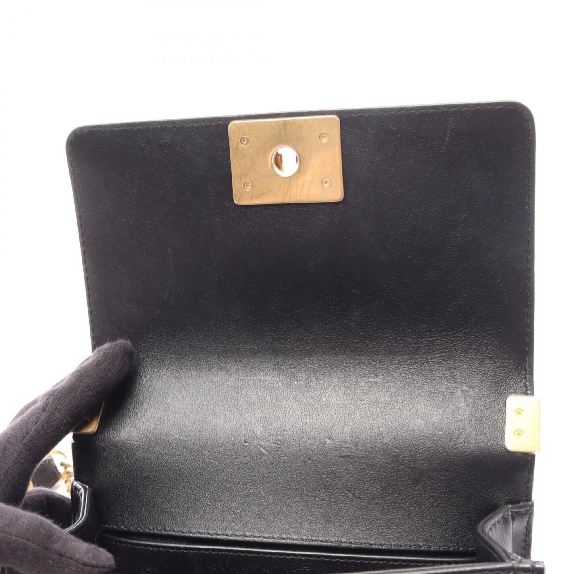 Chanel Black Leather Handbag Shoulder Bag (Pre-Owned)