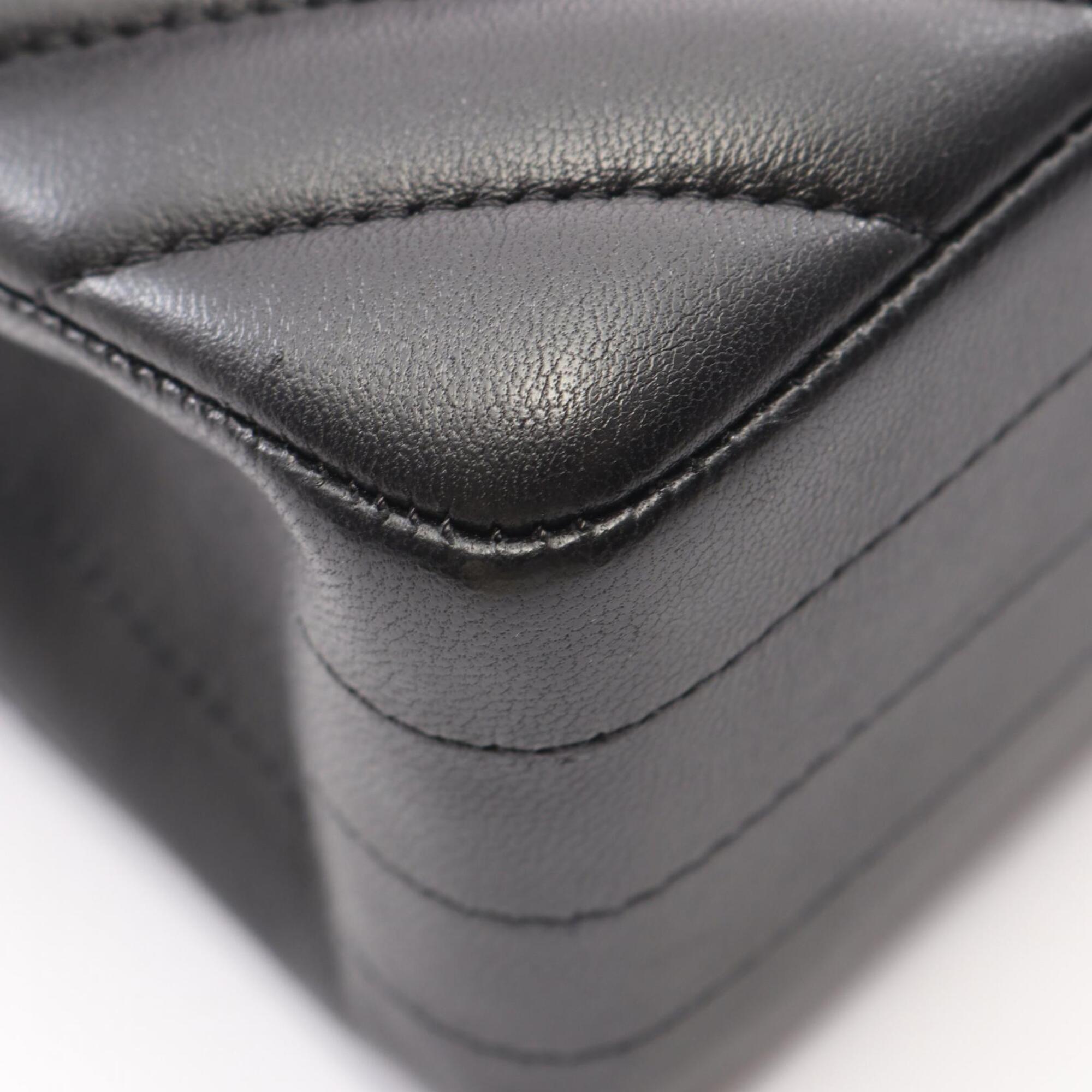 Chanel Black Leather Handbag Shoulder Bag (Pre-Owned)