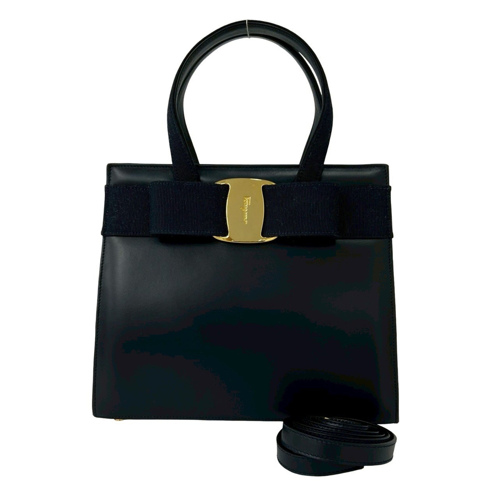 Salvatore Ferragamo Black Leather Handbag Shoulder Bag (Pre-Owned)