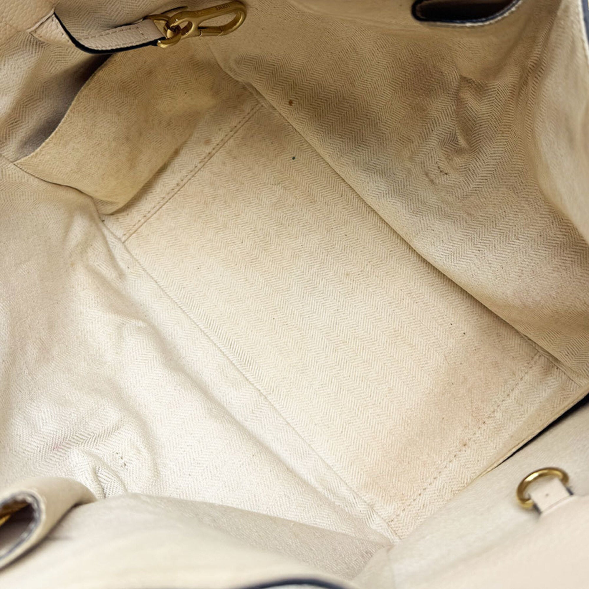 Loewe Cream Leather Handbag Shoulder Bag (Pre-Owned)