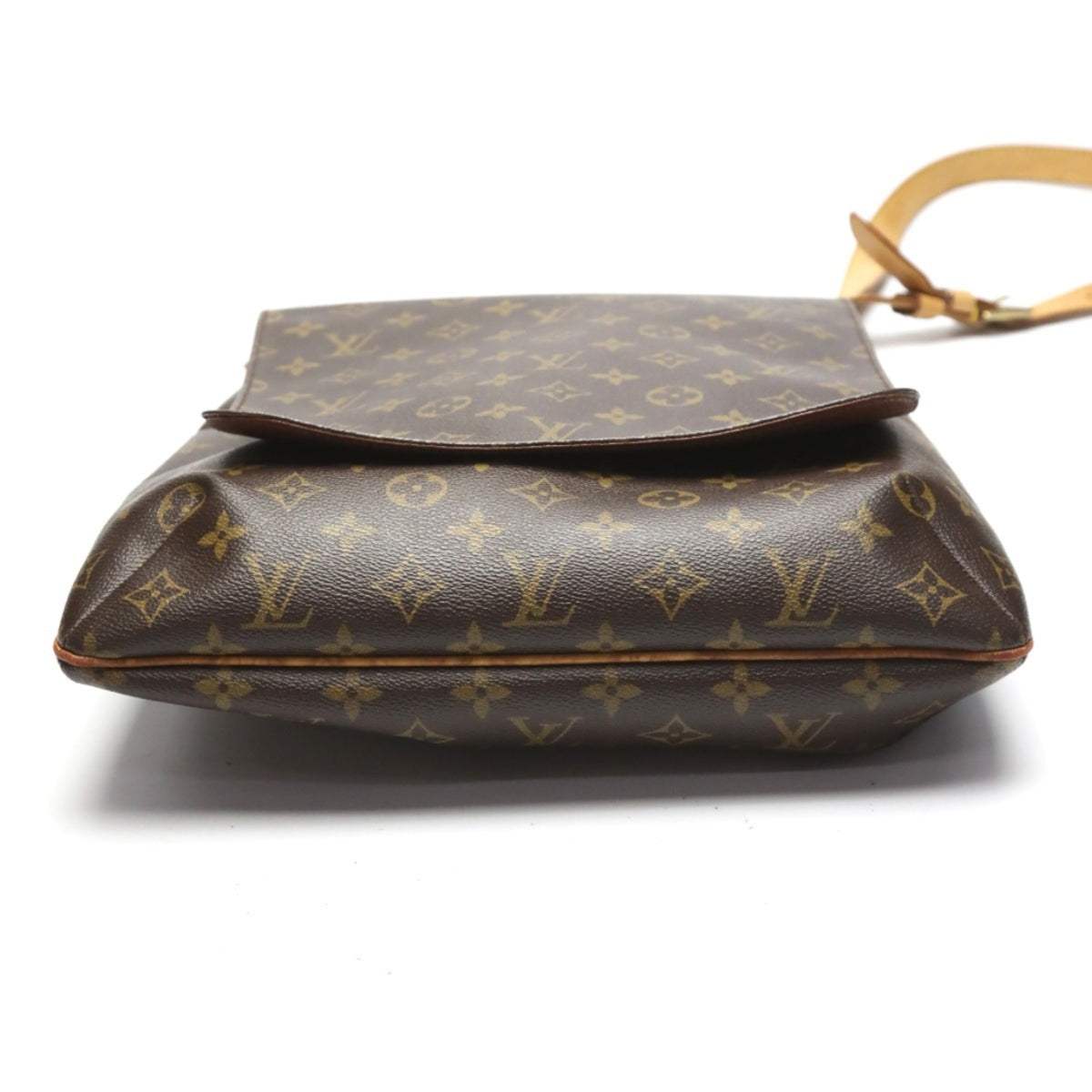 Louis Vuitton Brown Monogram Monogram Shoulder Bag (Pre-Owned)