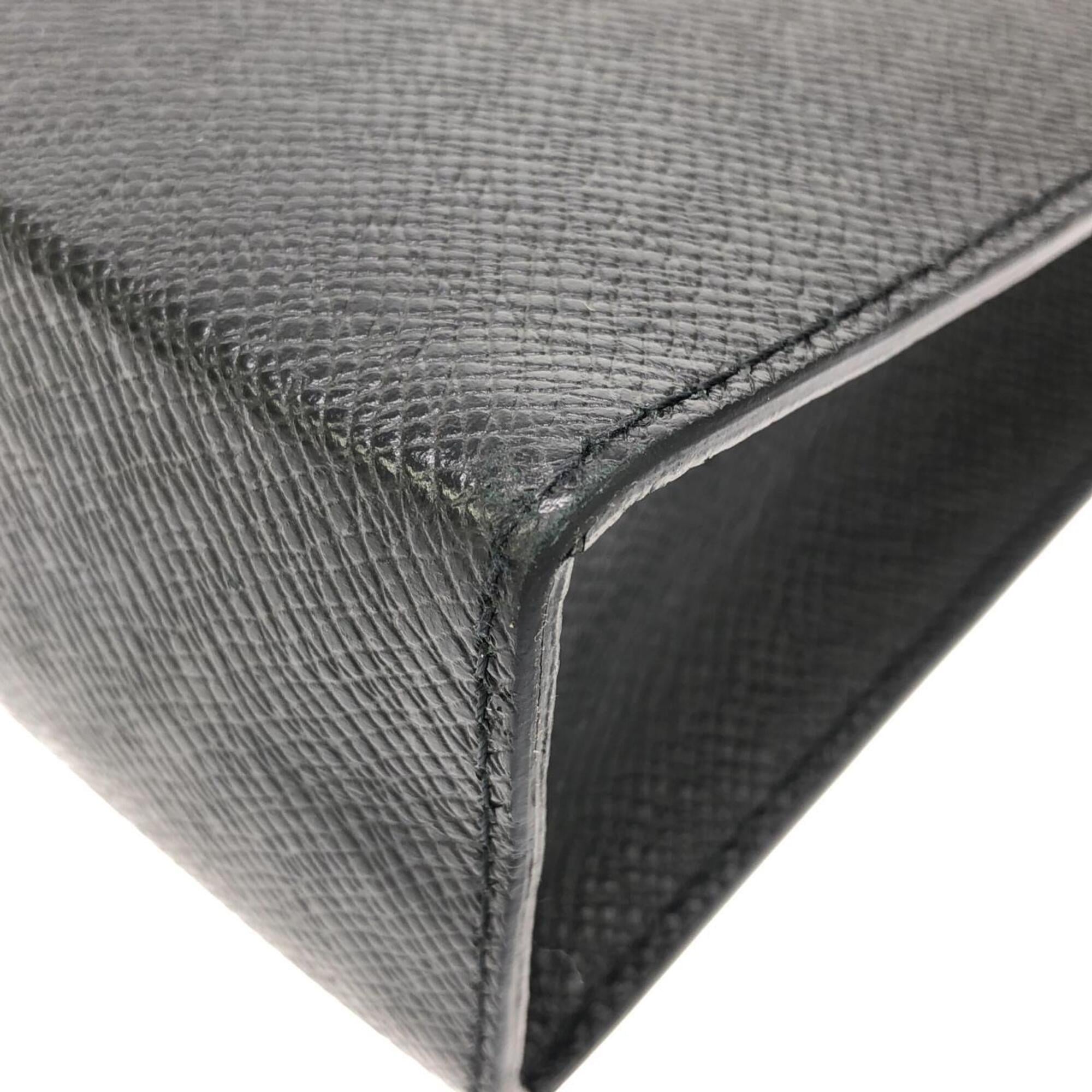 Louis Vuitton Black Leather Handbag Pochette (Pre-Owned)