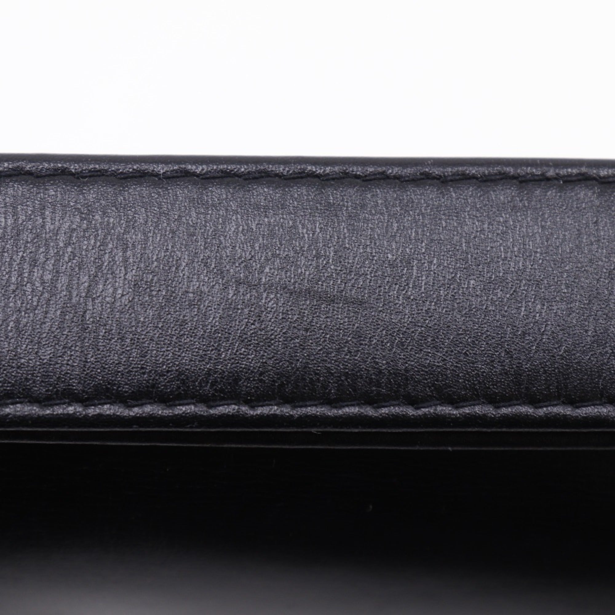 Gucci Black Leather Shoulder Bag (Pre-Owned)