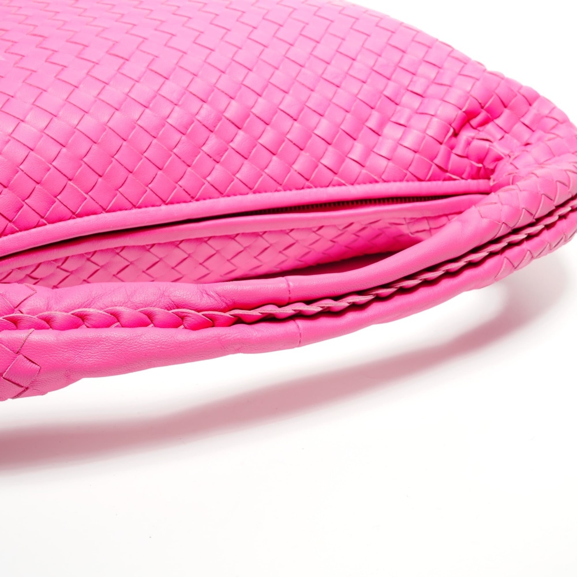 Bottega Veneta Intrecciato Pink Handbag (Pre-Owned)