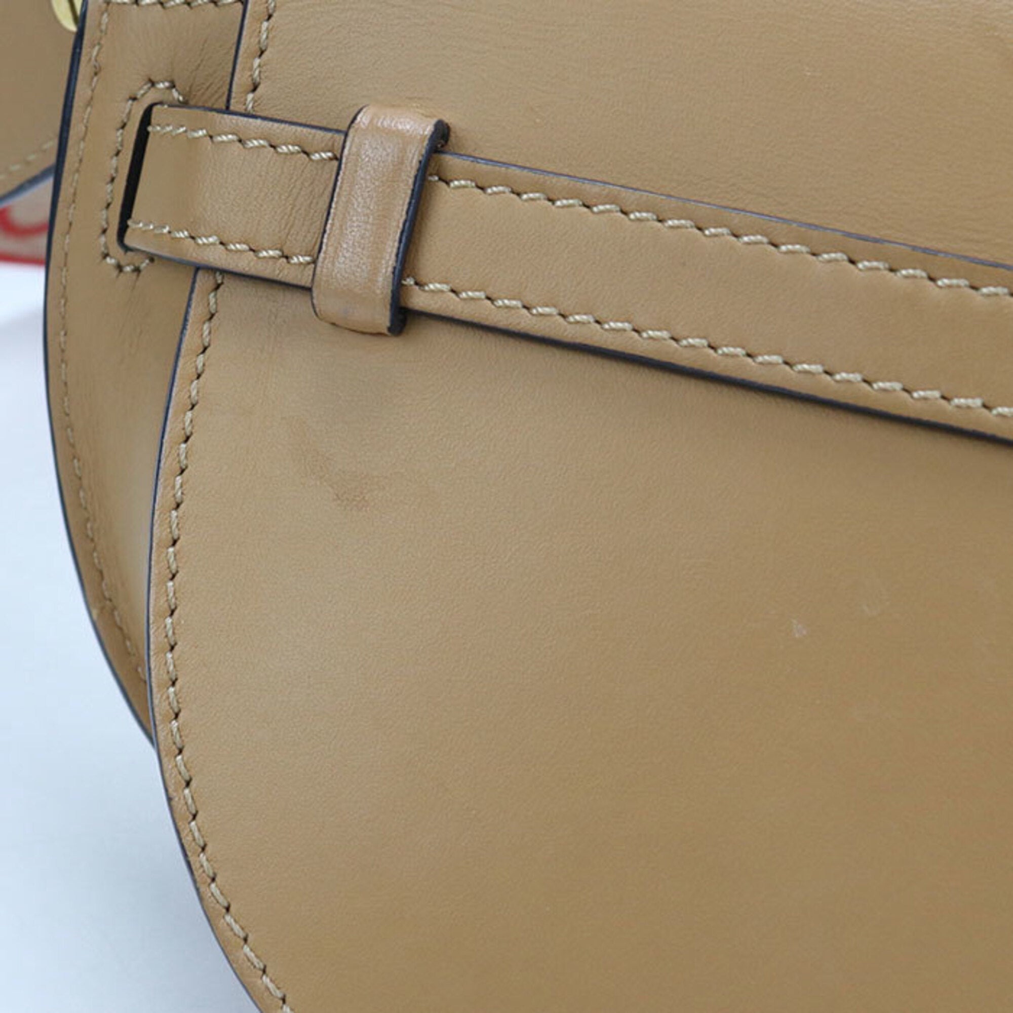 Loewe Brown Leather Shoulder Bag (Pre-Owned)
