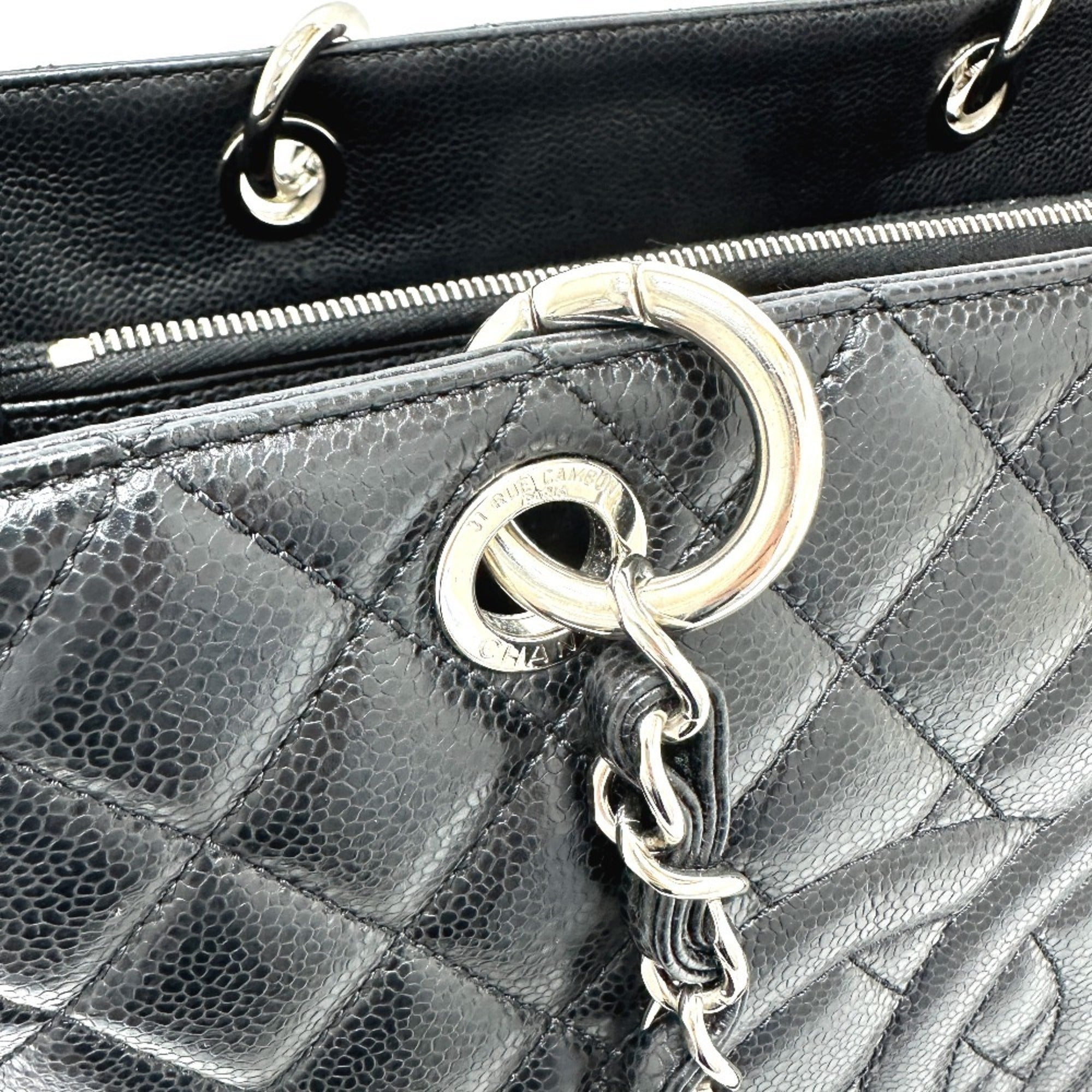 Chanel Black Grained Calfskin Handbag Tote Bag (Pre-Owned)