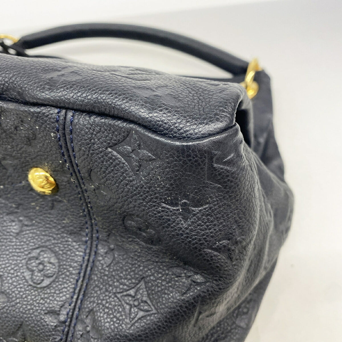 Louis Vuitton Infini Shoulder Bag (Pre-Owned)