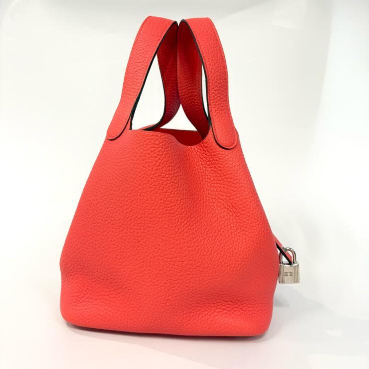 Hermes Red Color Taurillon Clemence Leather Handbag (Pre-Owned)