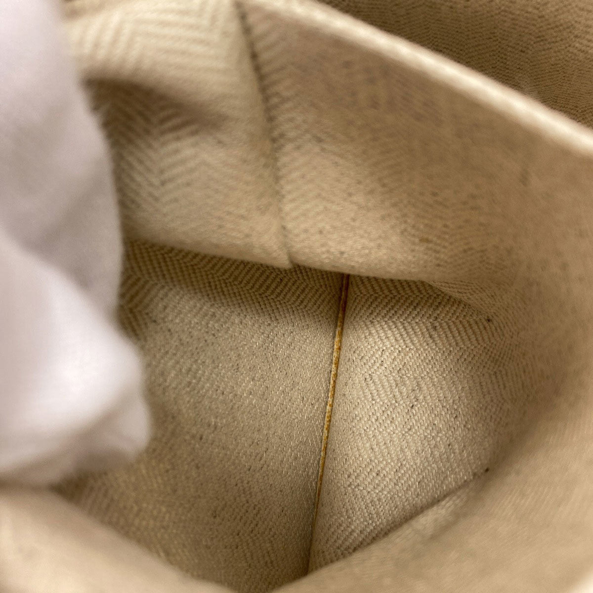 Loewe Brown Leather Handbag (Pre-Owned)