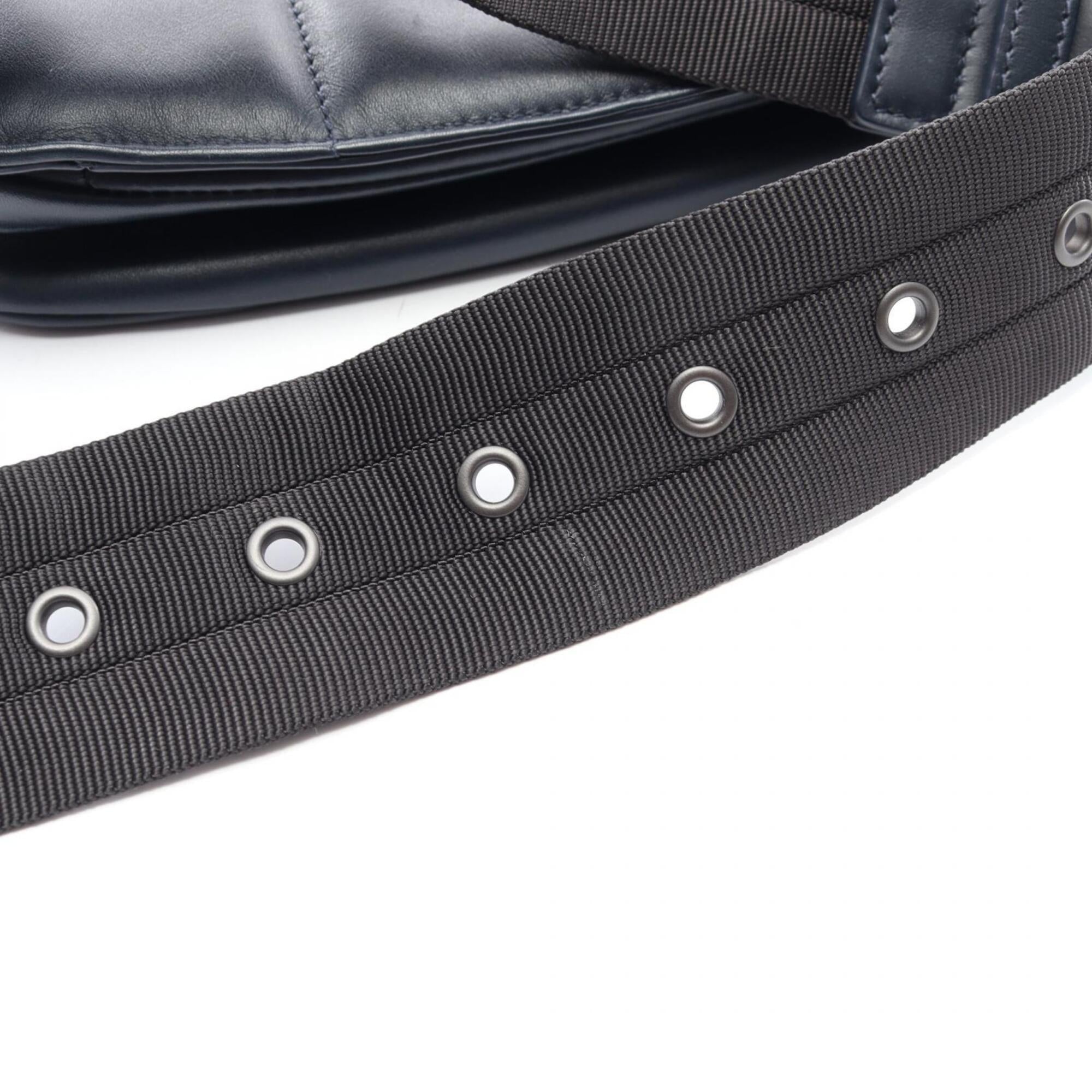 Bottega Veneta Navy Leather Fanny Pack Handbag (Pre-Owned)