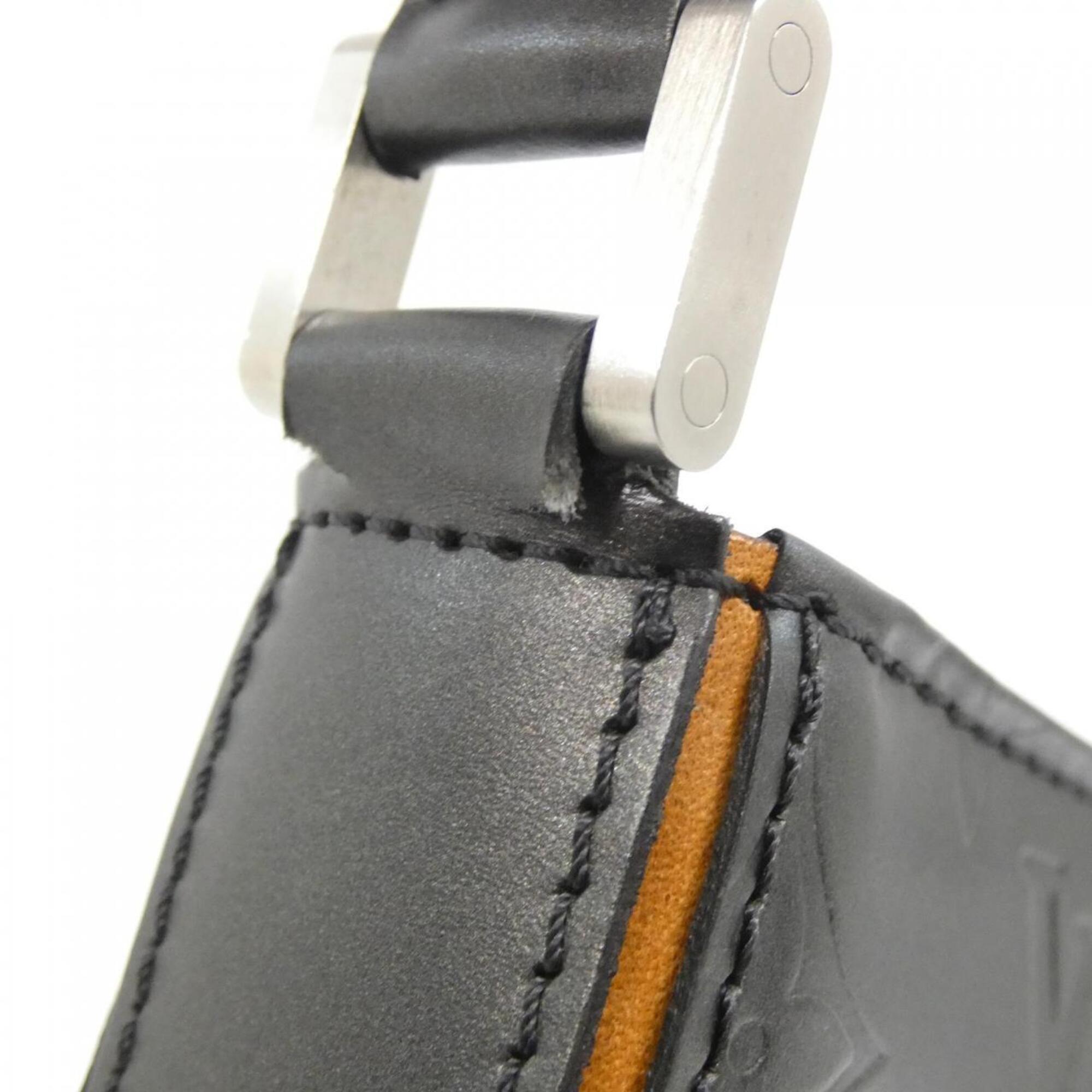 Louis Vuitton Black Leather Shoulder Bag (Pre-Owned)