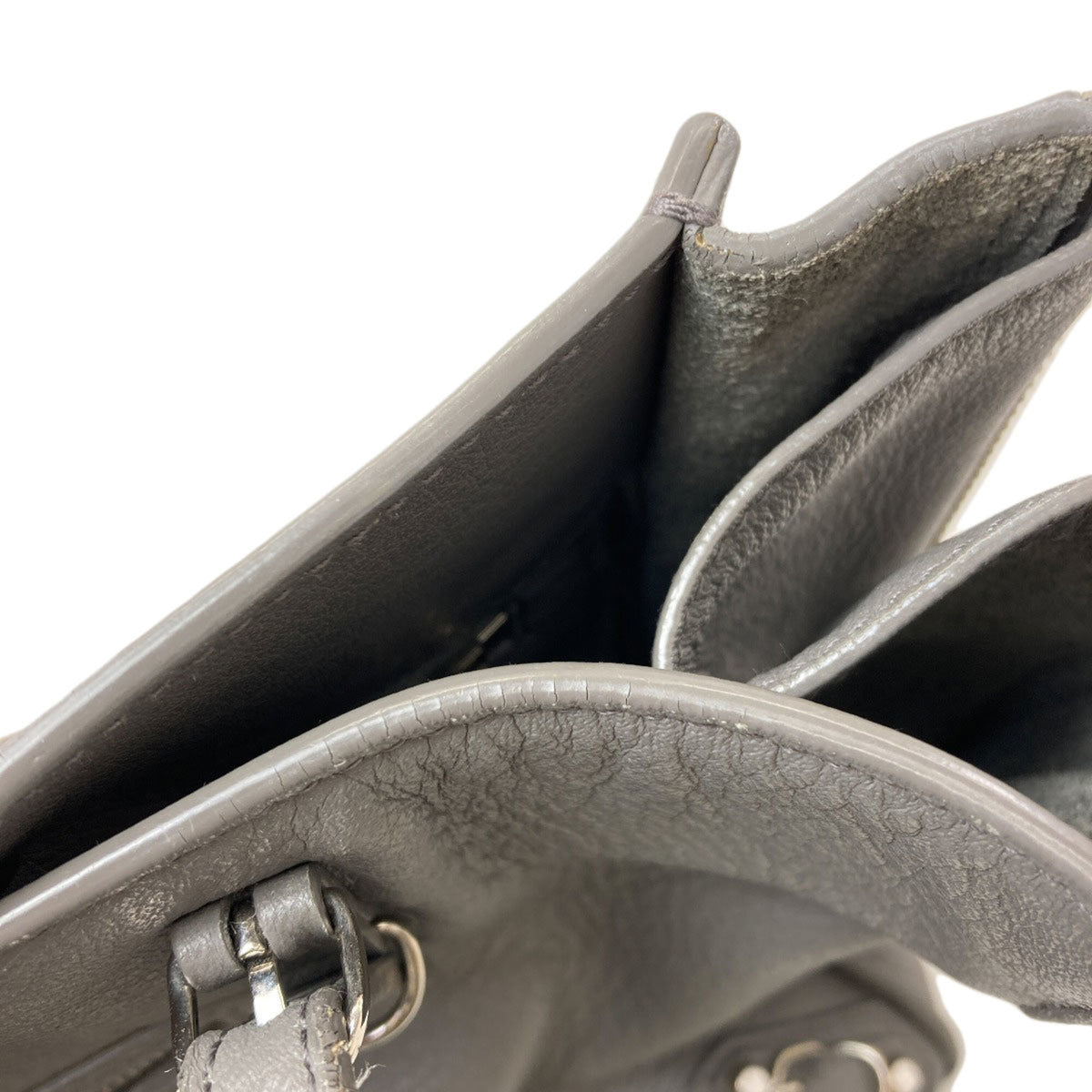 Balenciaga Gray Leather Handbag (Pre-Owned)