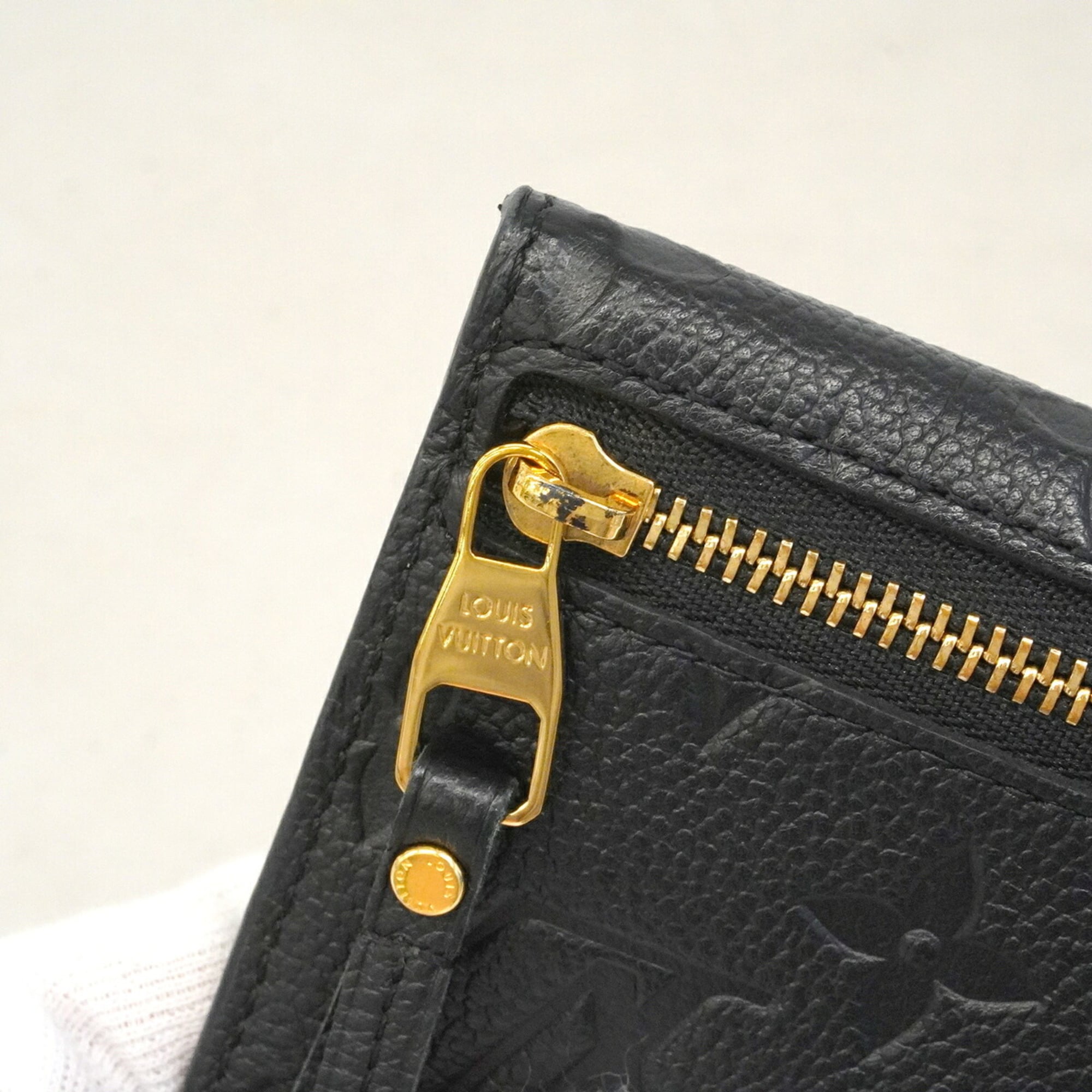 Louis Vuitton Noir Coin Purse/Coin Case (Pre-Owned)