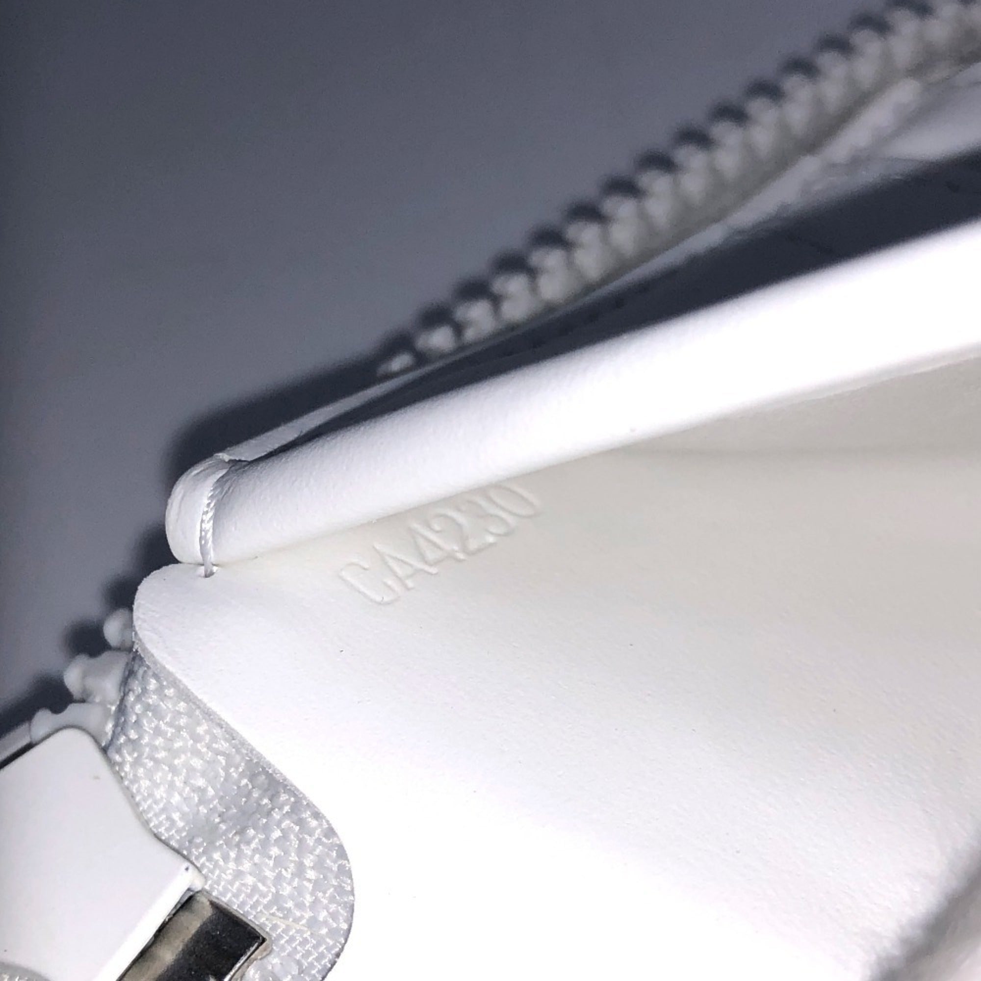 Louis Vuitton Monogram White Long Wallet (Bi-Fold) (Pre-Owned)