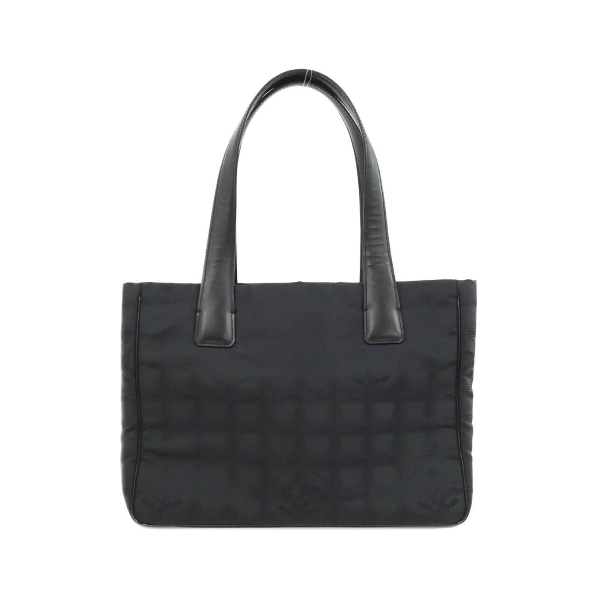 Chanel Black Travel Line Handbag (Pre-Owned)