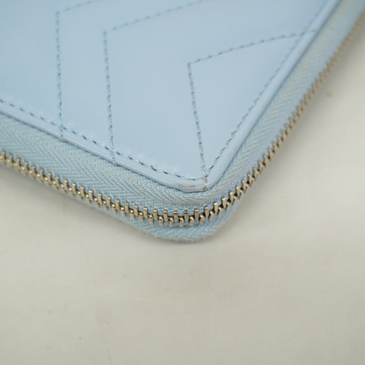 Gucci Light Blue Leather Long Wallet (Bi-Fold) (Pre-Owned)