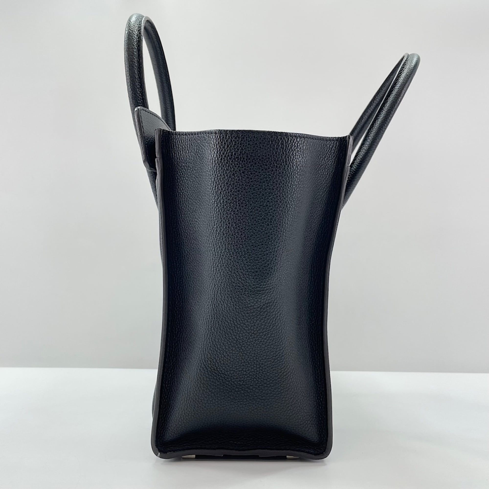 Celine Luggage Black Handbag (Pre-Owned)