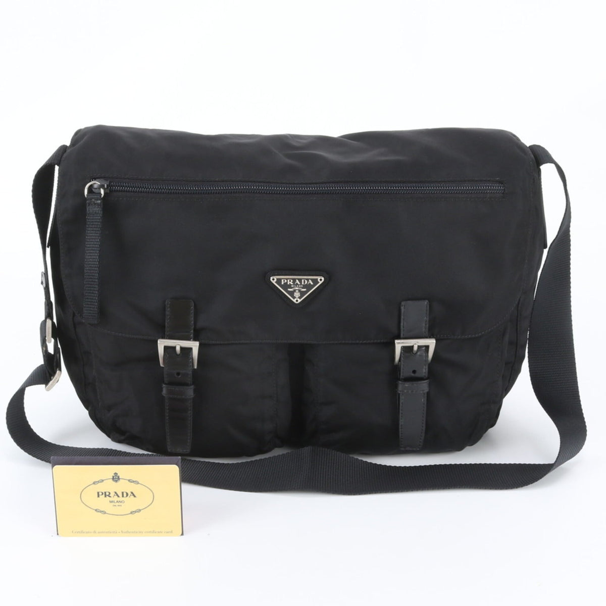 Prada Black Leather Nylon Messenger Bag Shoulder Bag (Pre-Owned)