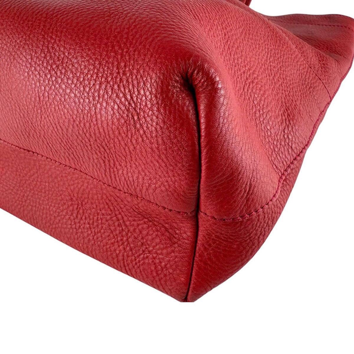 Miu Miu Red Color Leather Handbag (Pre-Owned)