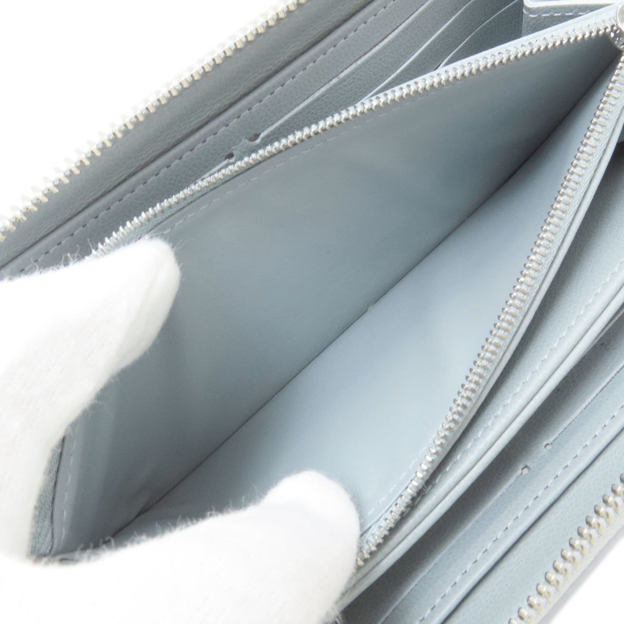 Louis Vuitton Leather Long Wallet (Bi-Fold) (Pre-Owned)