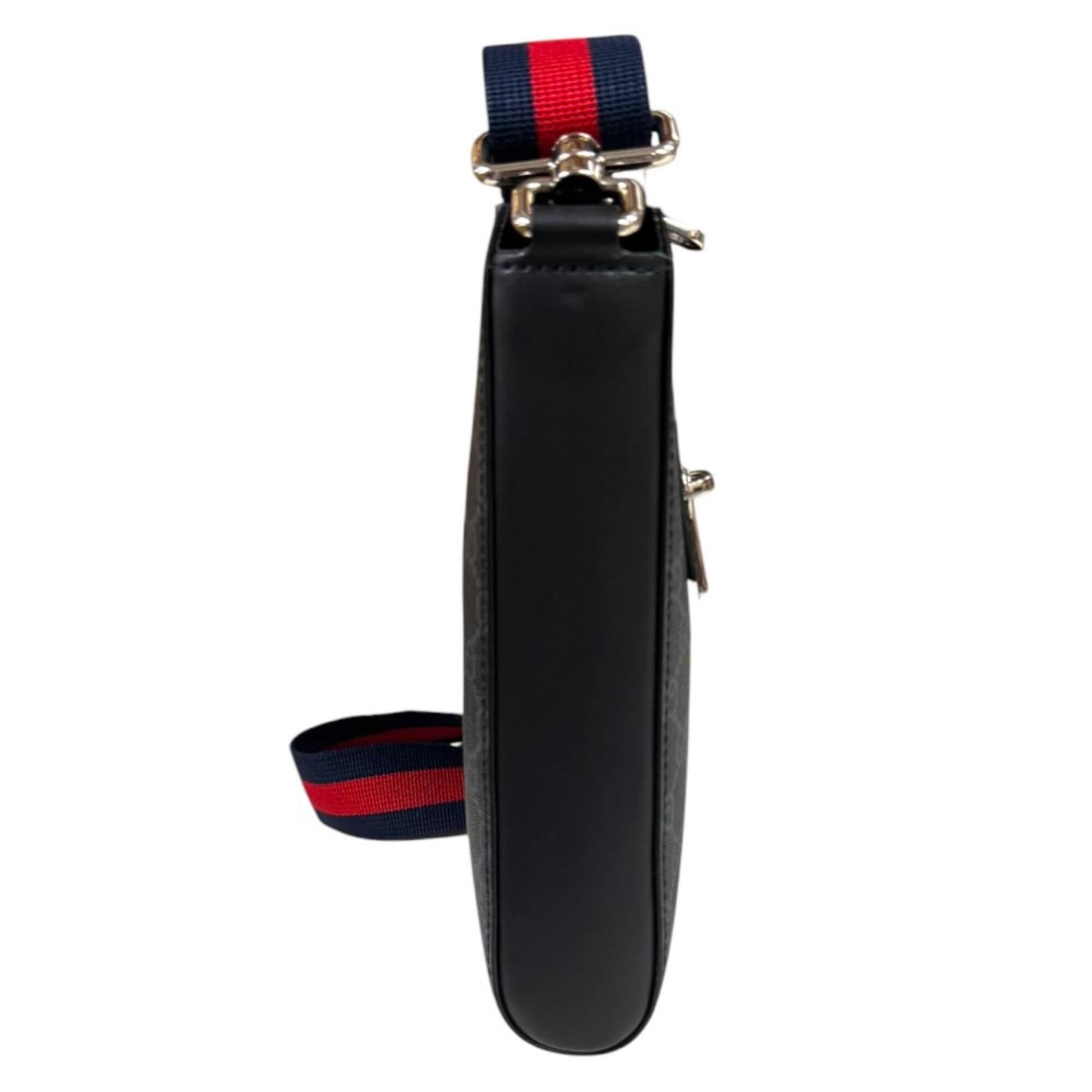 Gucci Black Gg Supreme Shoulder Bag (Pre-Owned)
