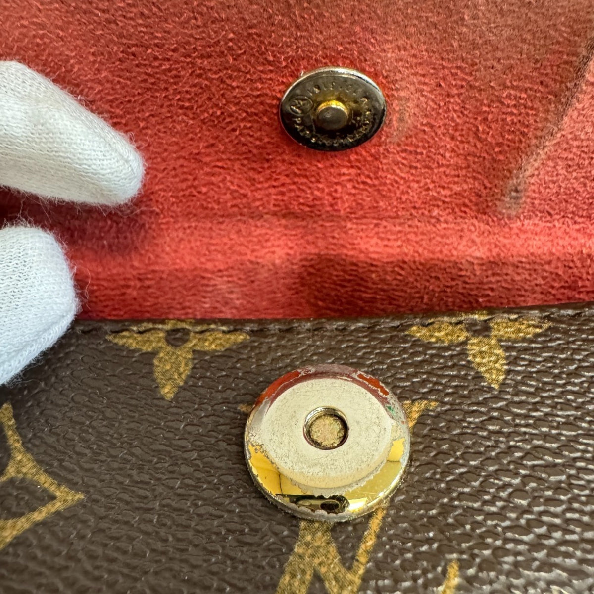 Louis Vuitton Brown Leather Handbag Pouch (Pre-Owned)
