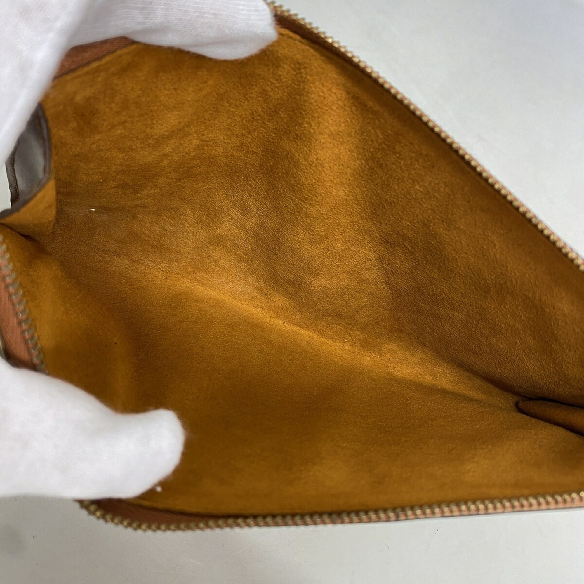 Louis Vuitton Kenyan Brown Pouch (Pre-Owned)