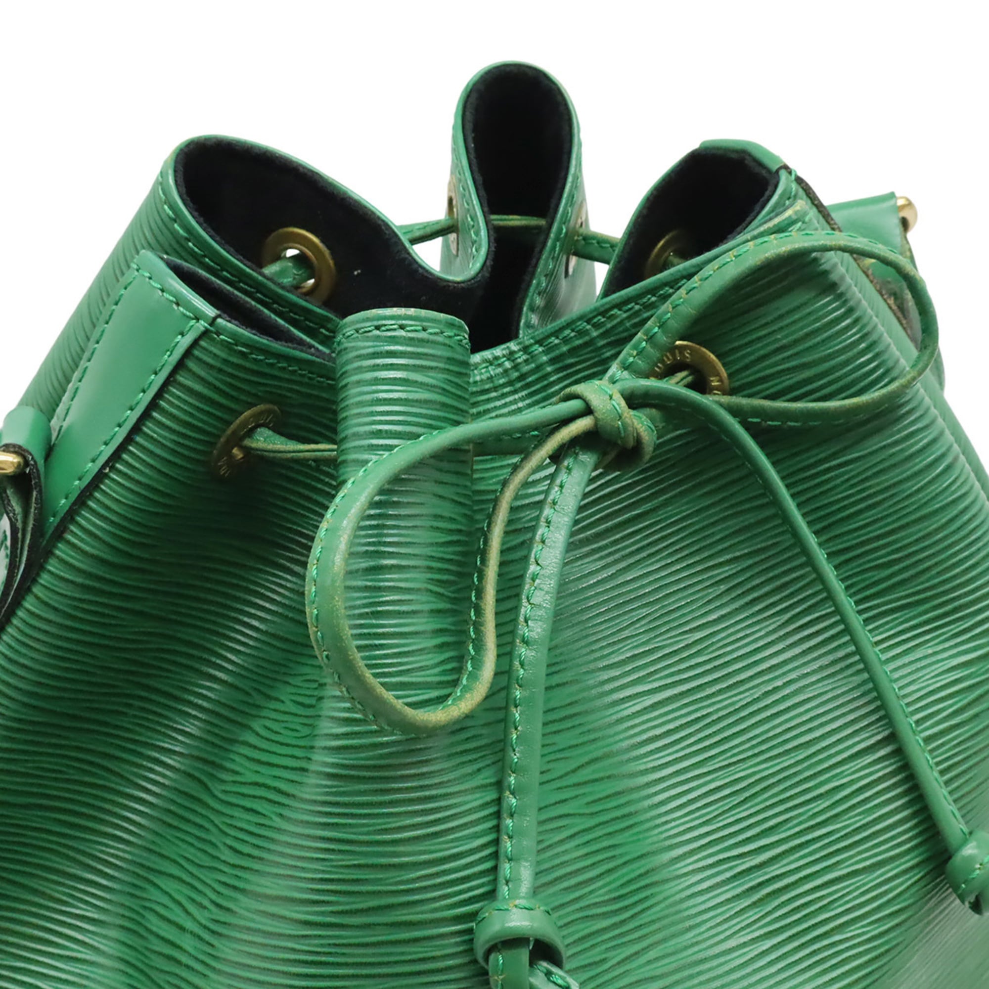 Louis Vuitton Borneo Green Epi Leather Shoulder Bag (Pre-Owned)