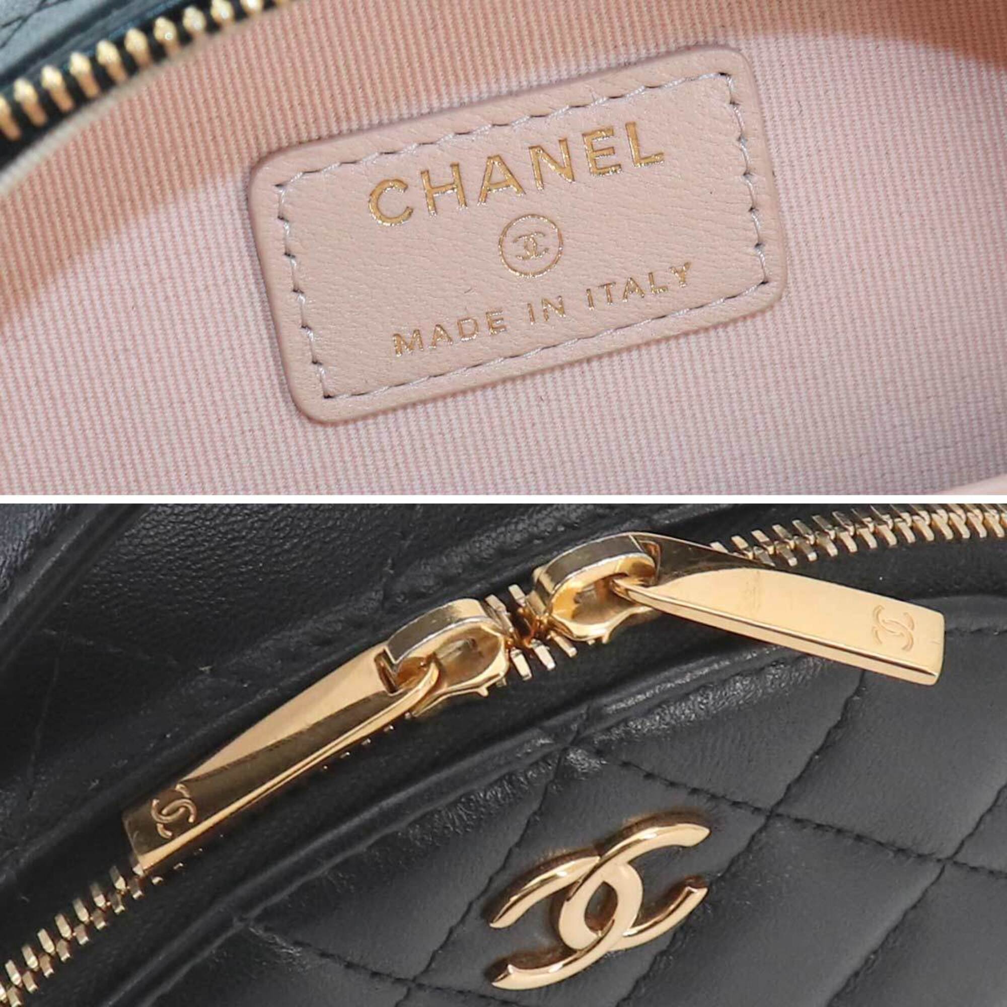 Chanel Black Leather Handbag Shoulder Bag (Pre-Owned)