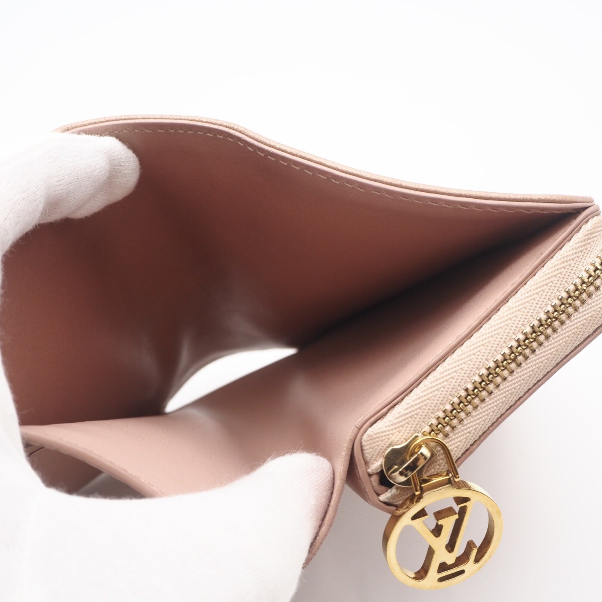 Louis Vuitton Monogram Pink Beige Leather Wallet (Bi-Fold) (Pre-Owned)