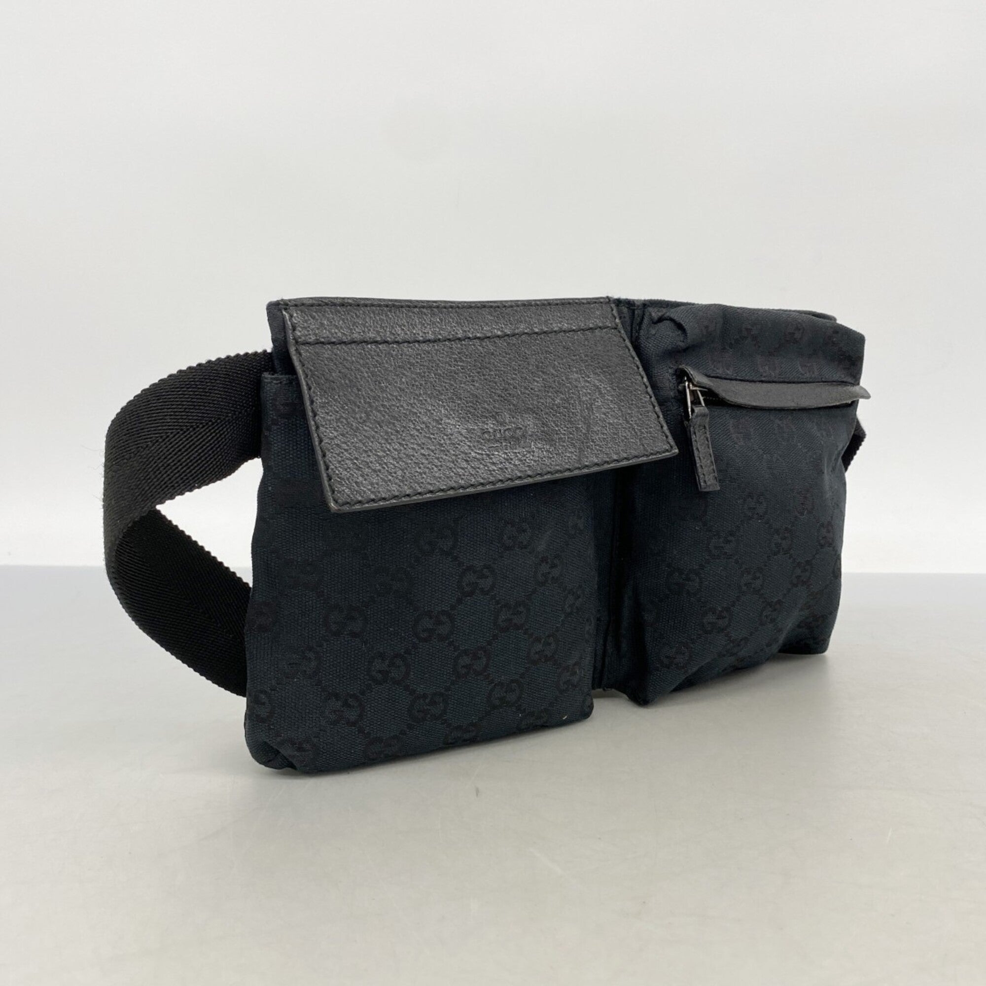 Gucci Black Canvas Fanny Pack (Pre-Owned)