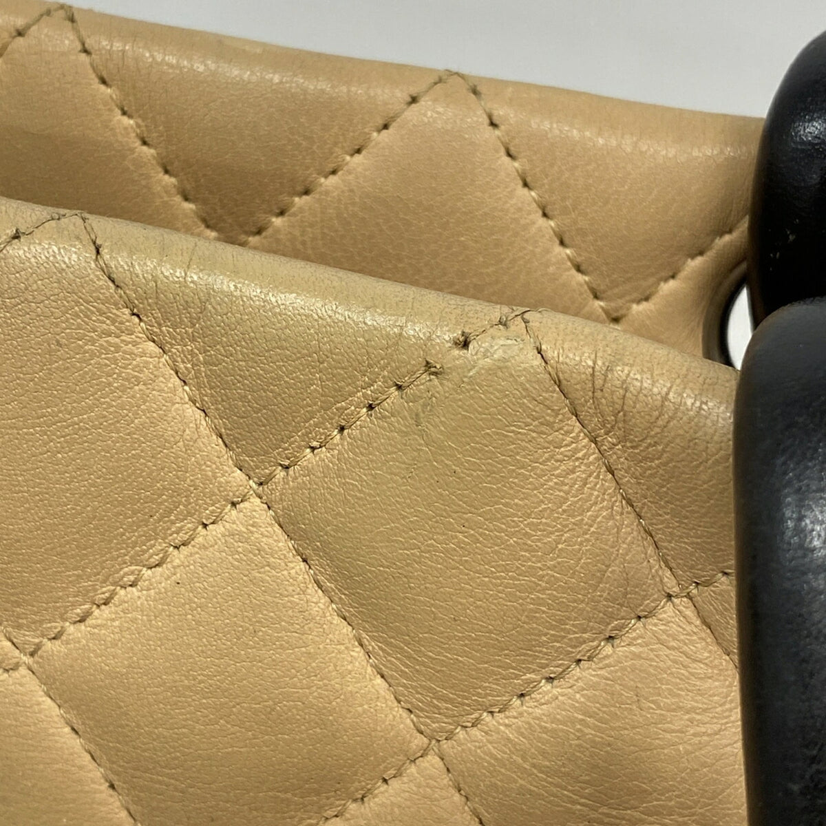 Chanel Beige Black Leather Tote Bag (Pre-Owned)