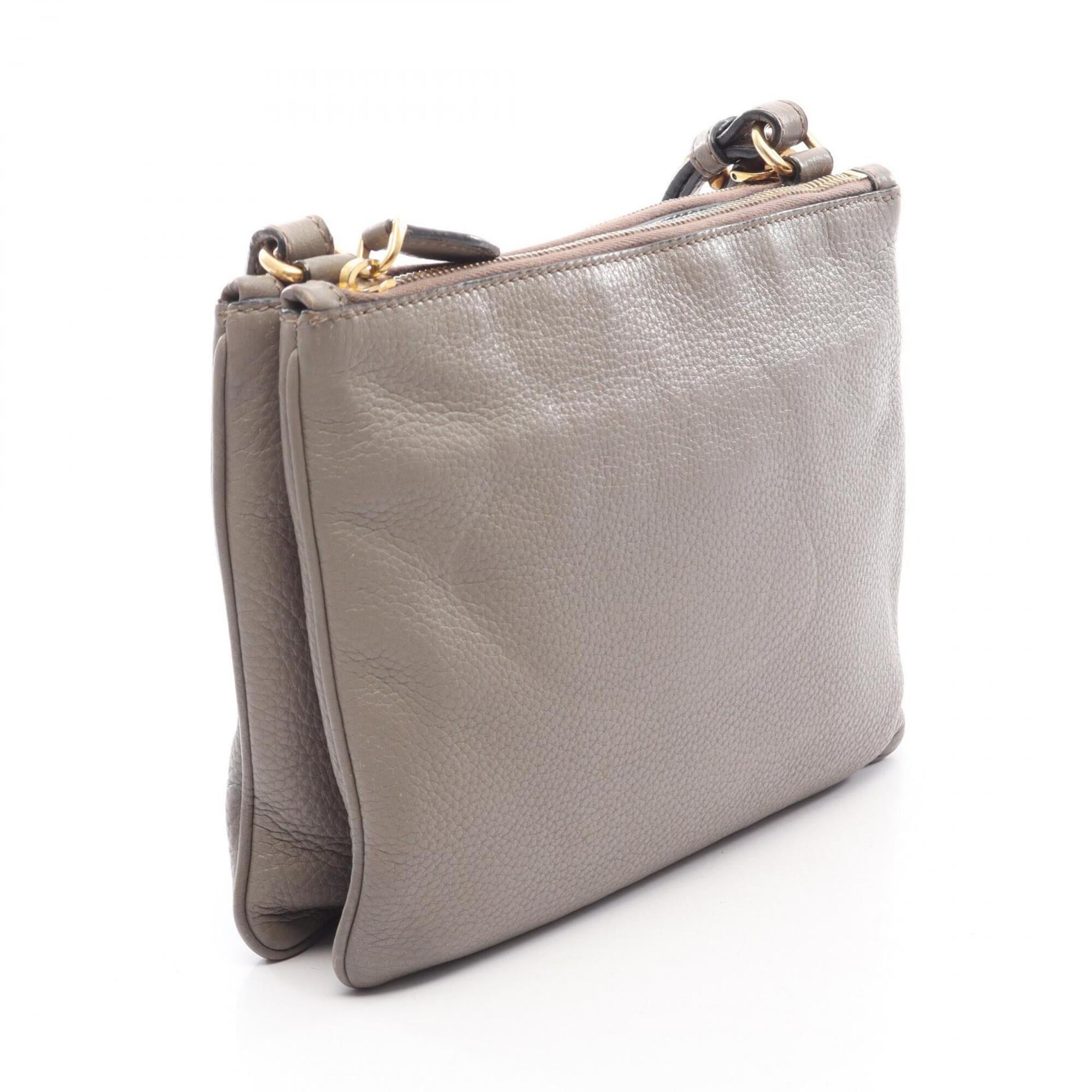Prada Beige Leather Handbag Shoulder Bag (Pre-Owned)