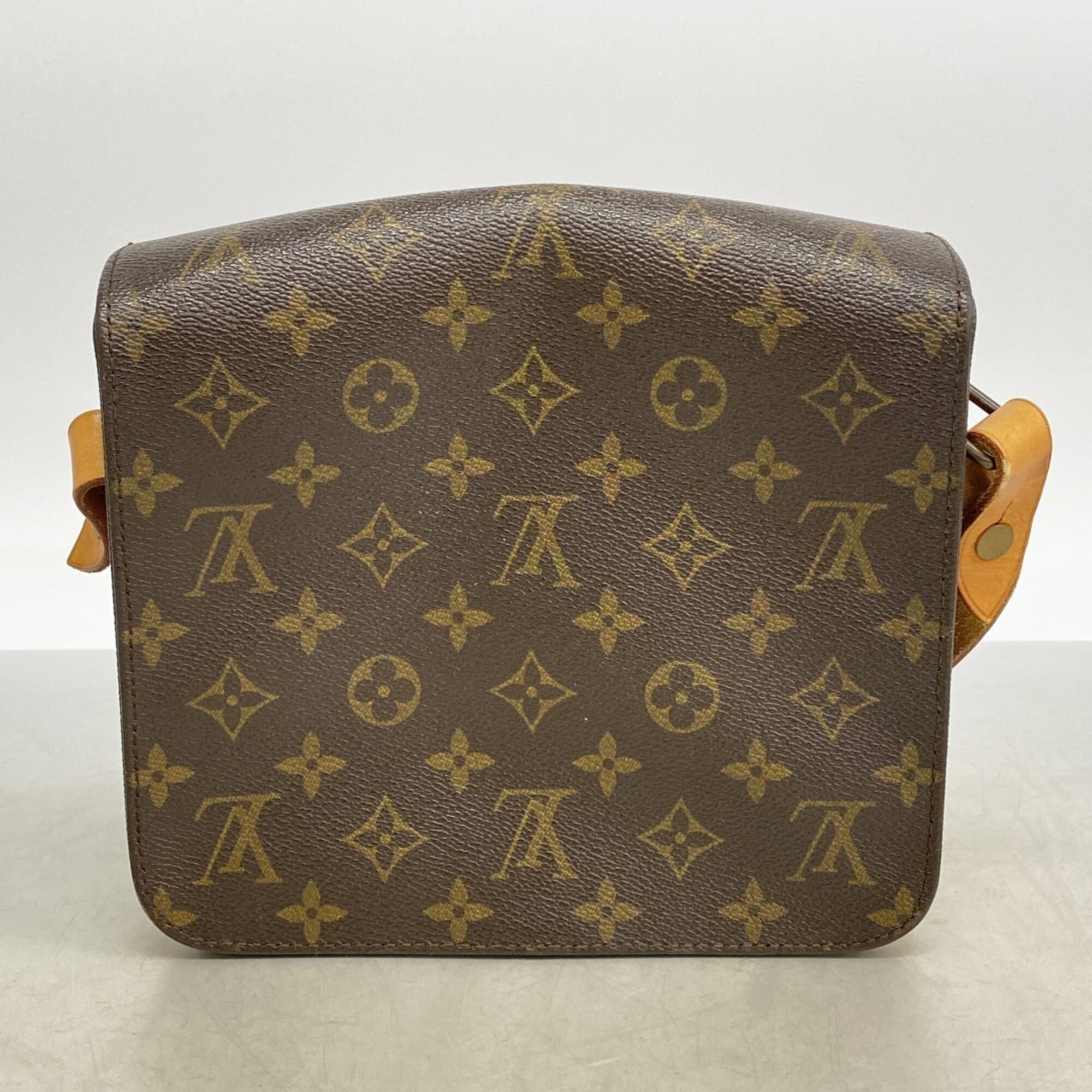 Louis Vuitton Brown Shoulder Bag (Pre-Owned)