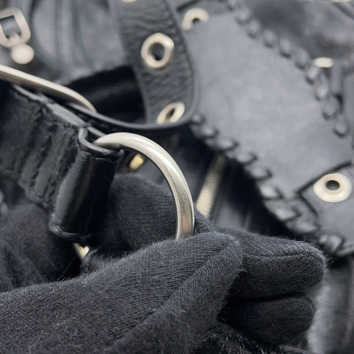 Balenciaga Black Leather Handbag Pouch Shoulder Bag (Pre-Owned)